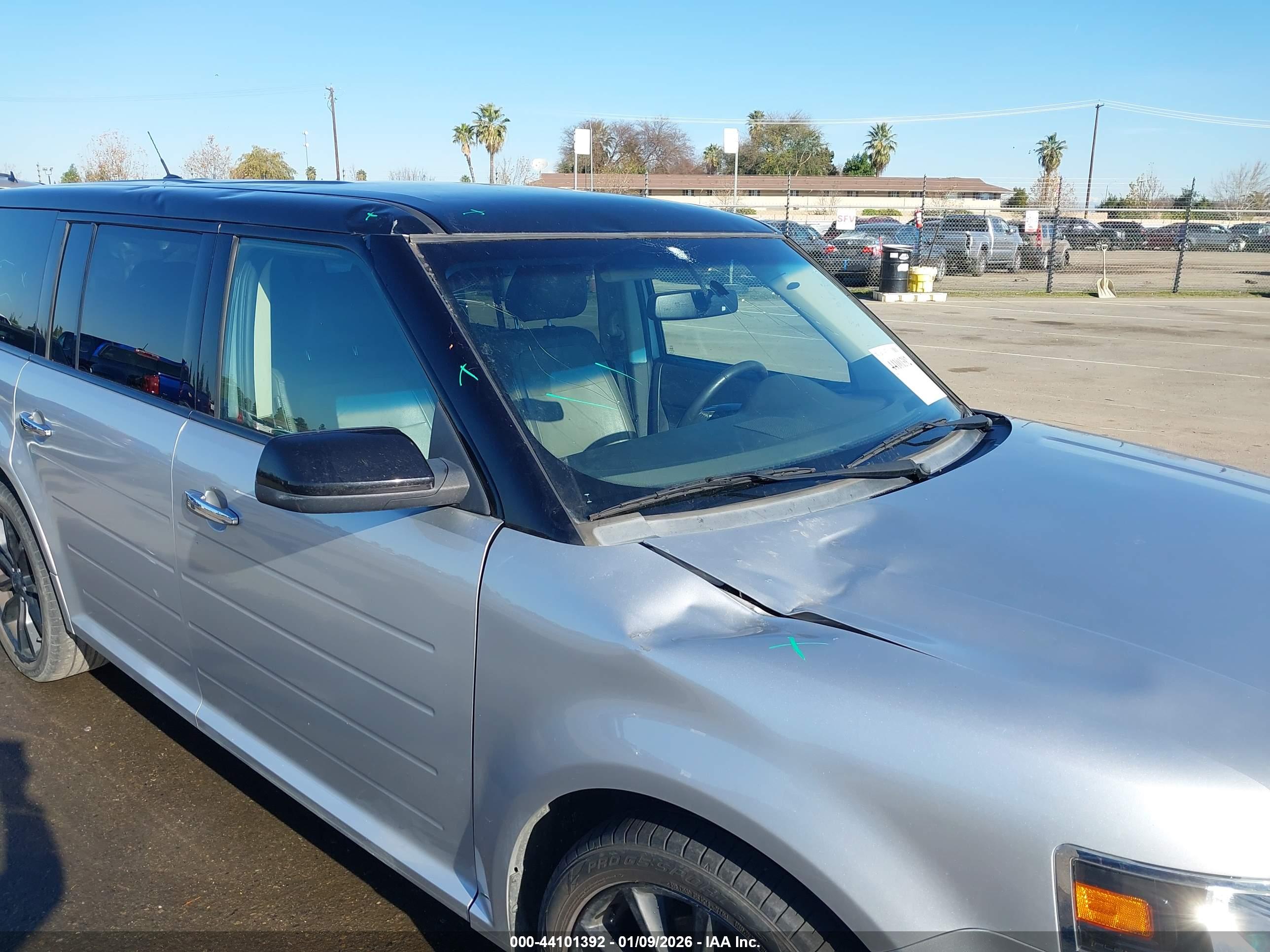 FORD FLEX image 6