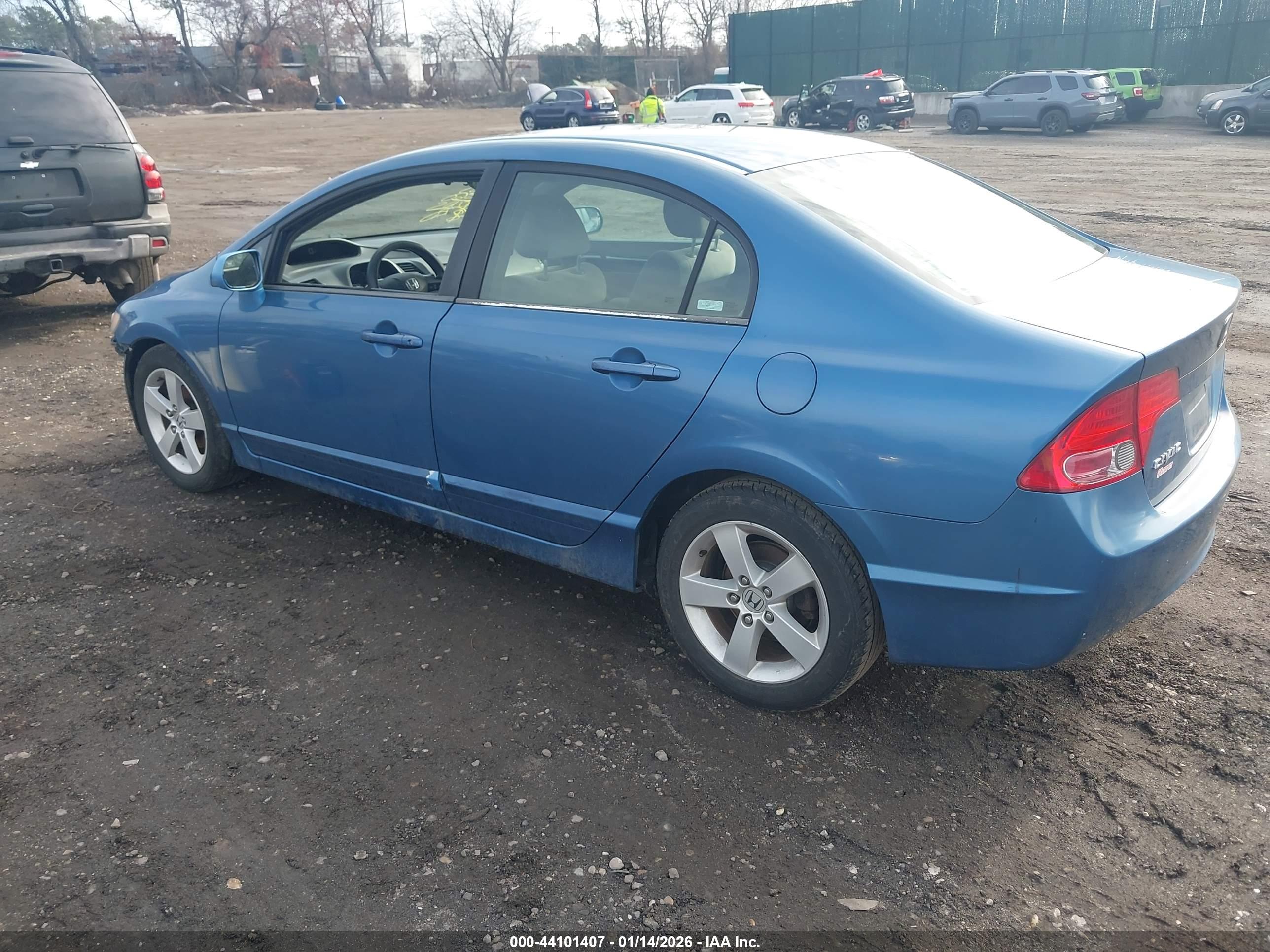 HONDA CIVIC image 3