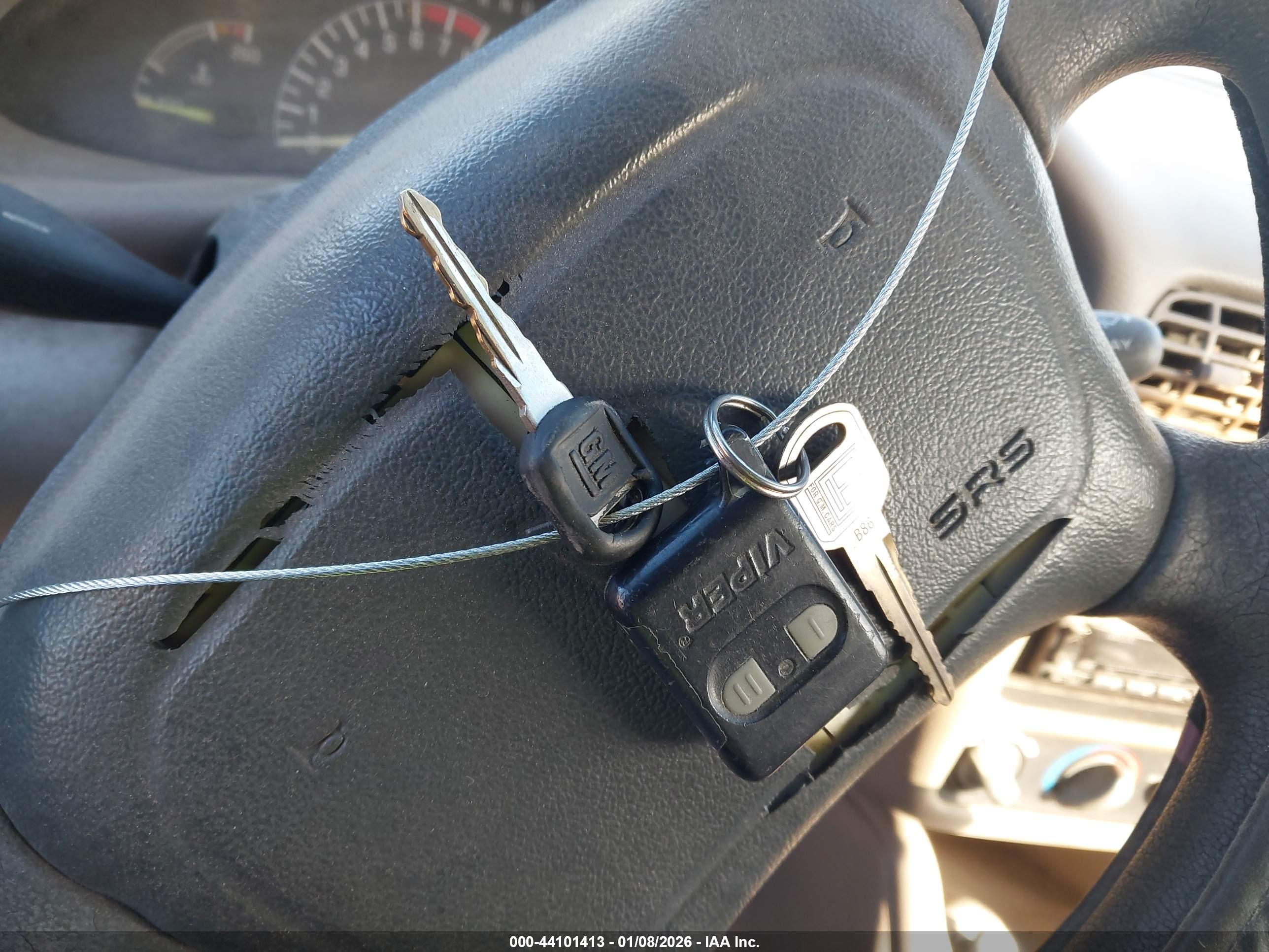 PONTIAC SUNFIRE image 11
