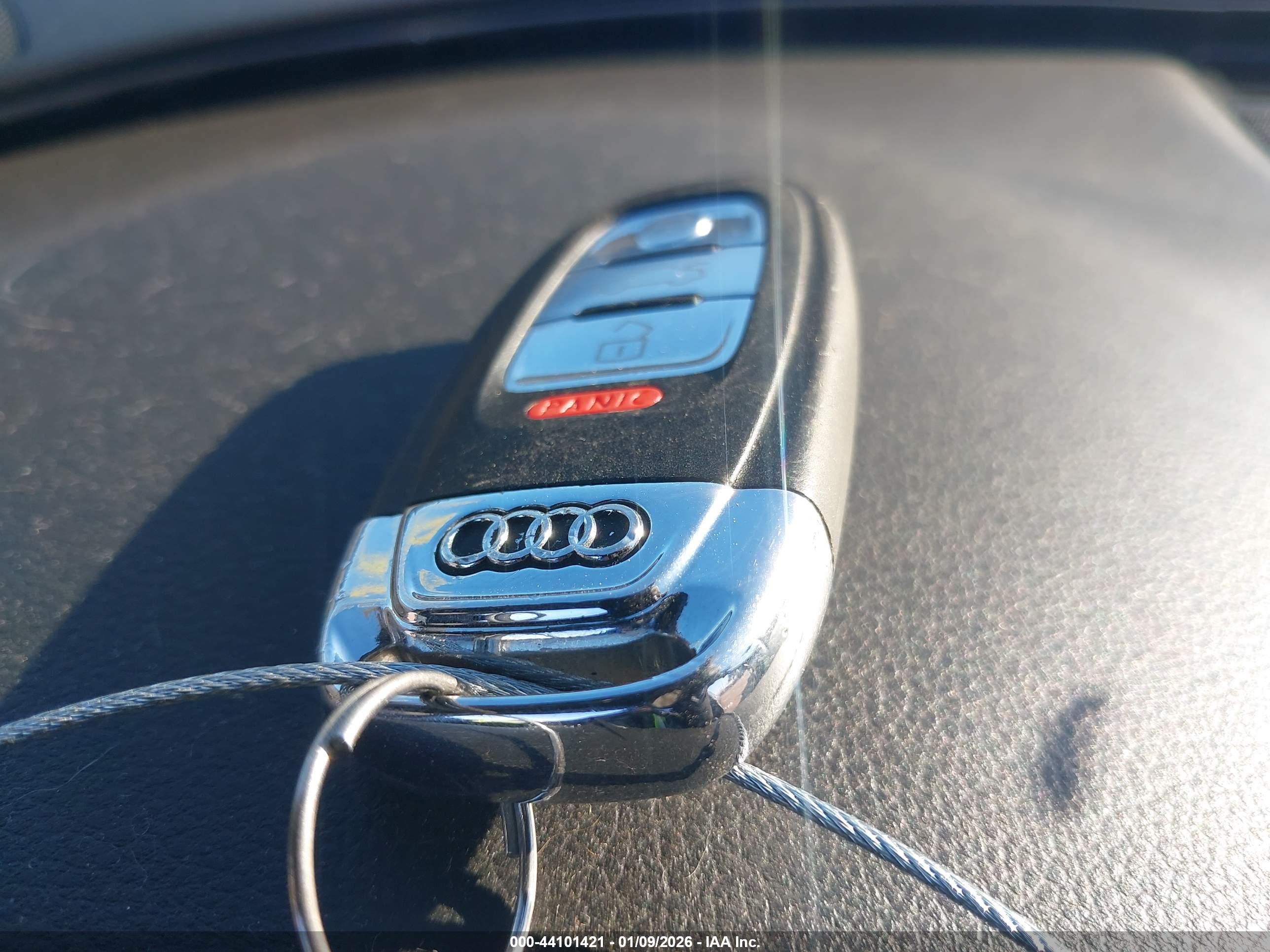 AUDI A6 image 11