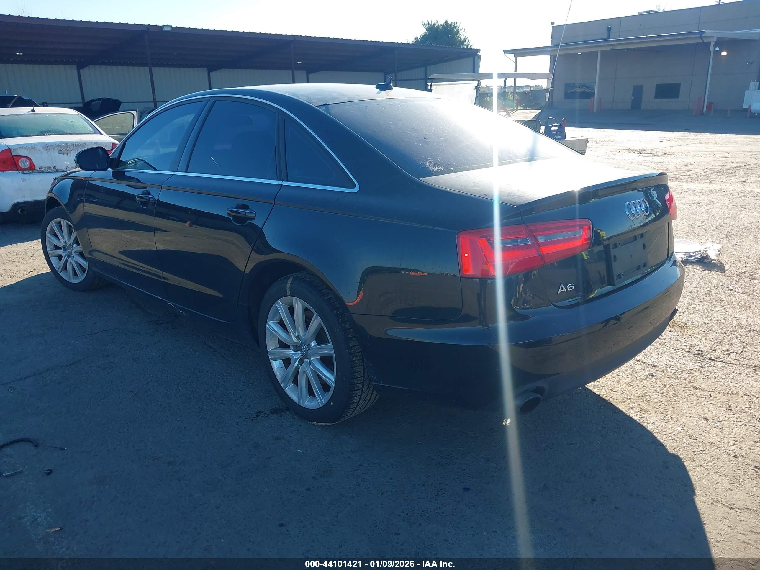 AUDI A6 image 3