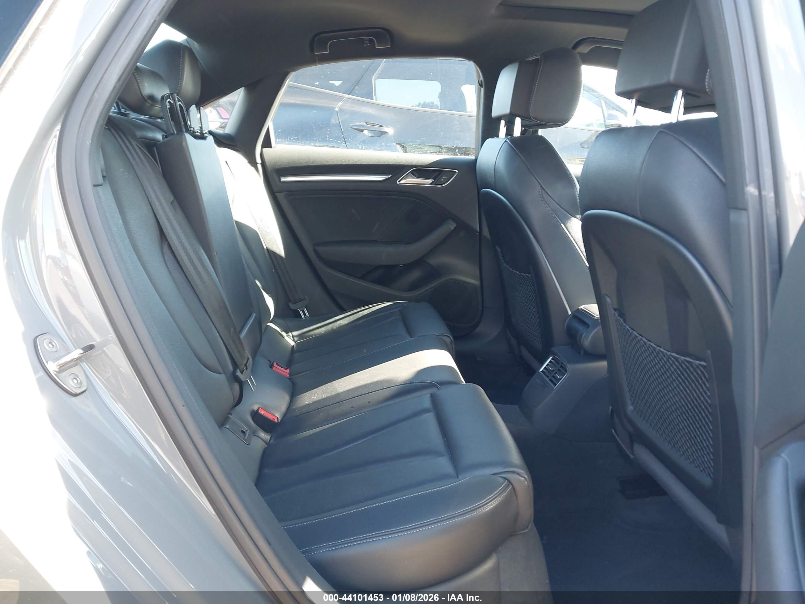 AUDI A3 image 8