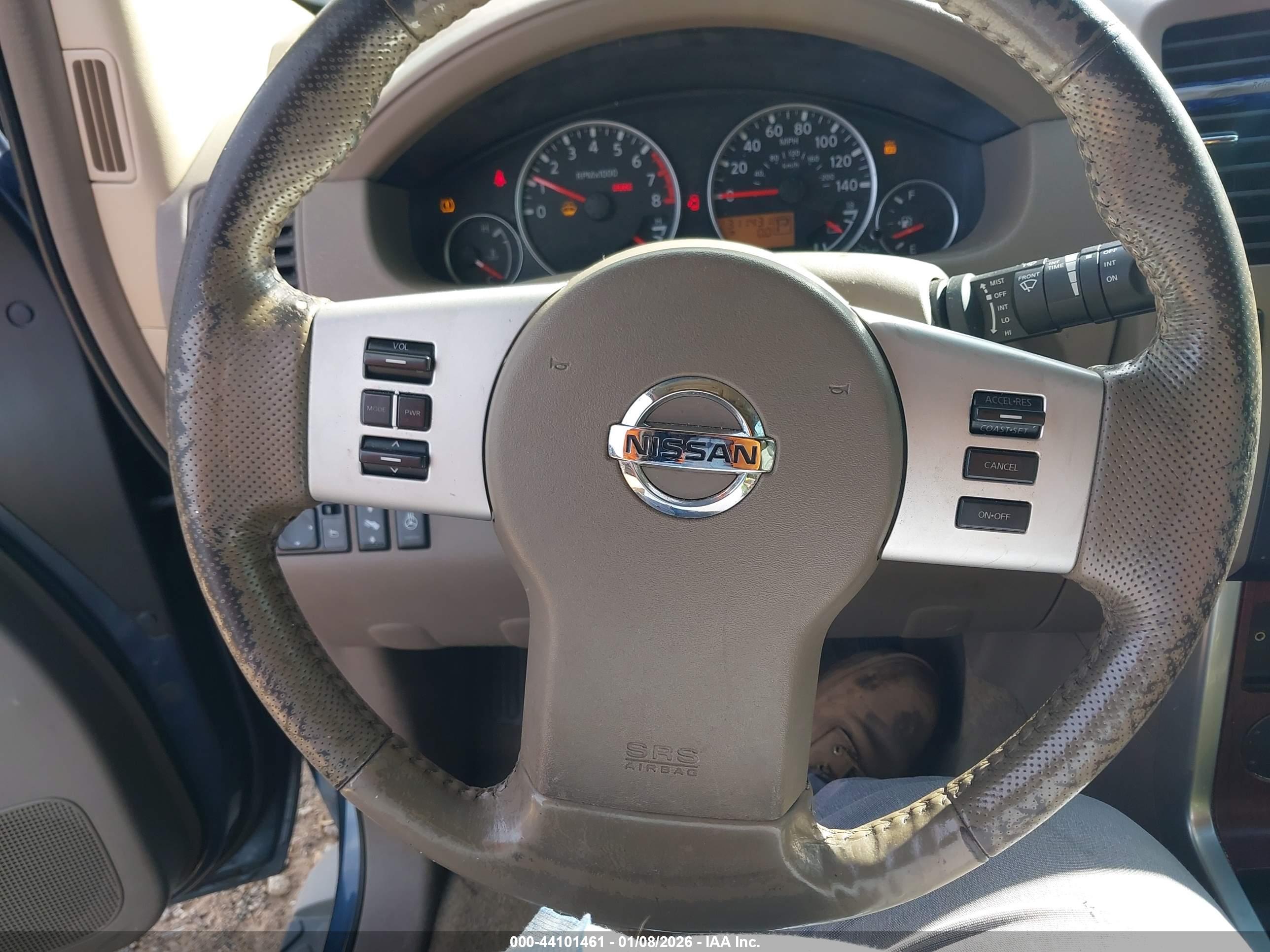 NISSAN PATHFINDER image 6