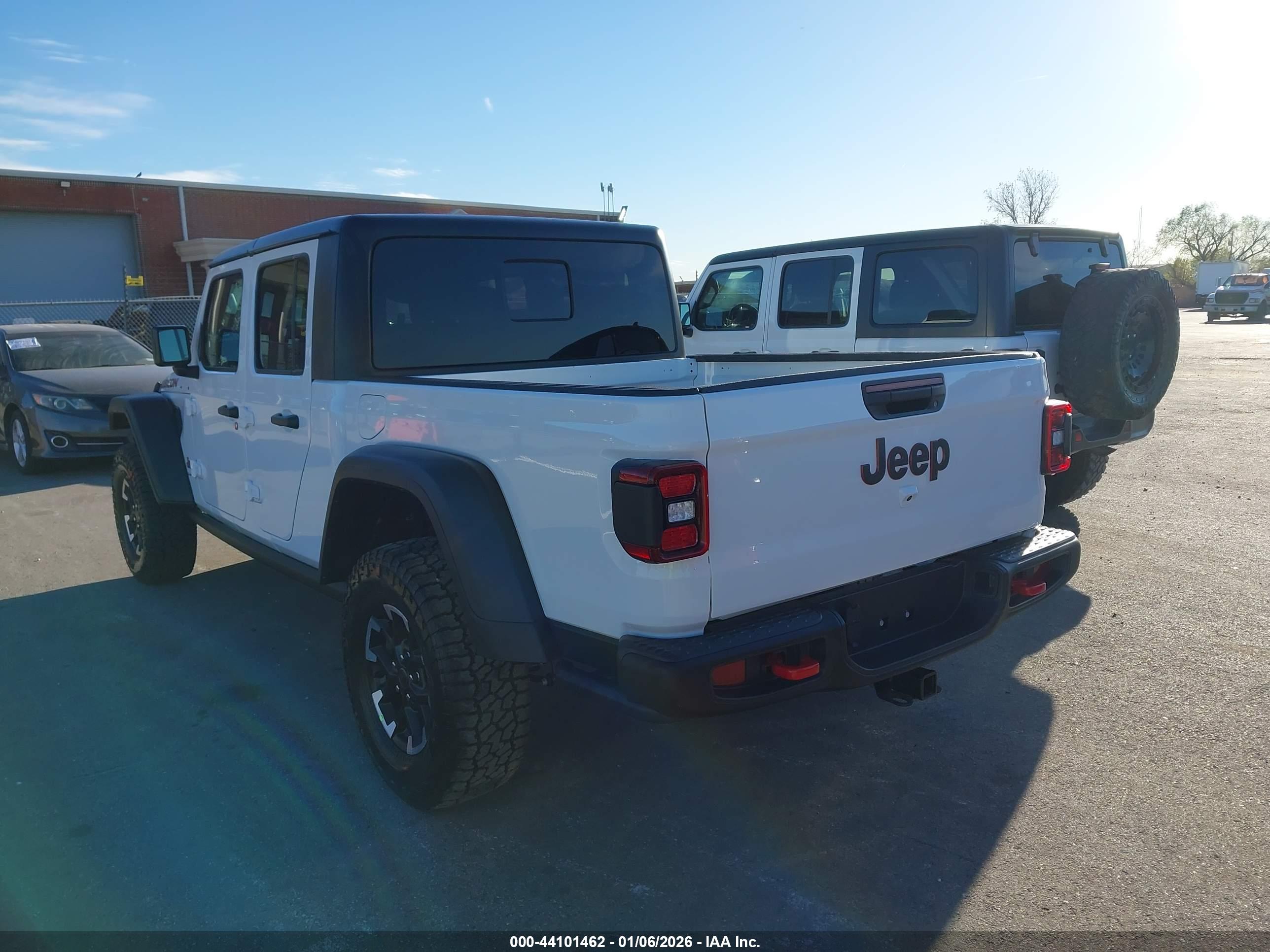 JEEP GLADIATOR image 3