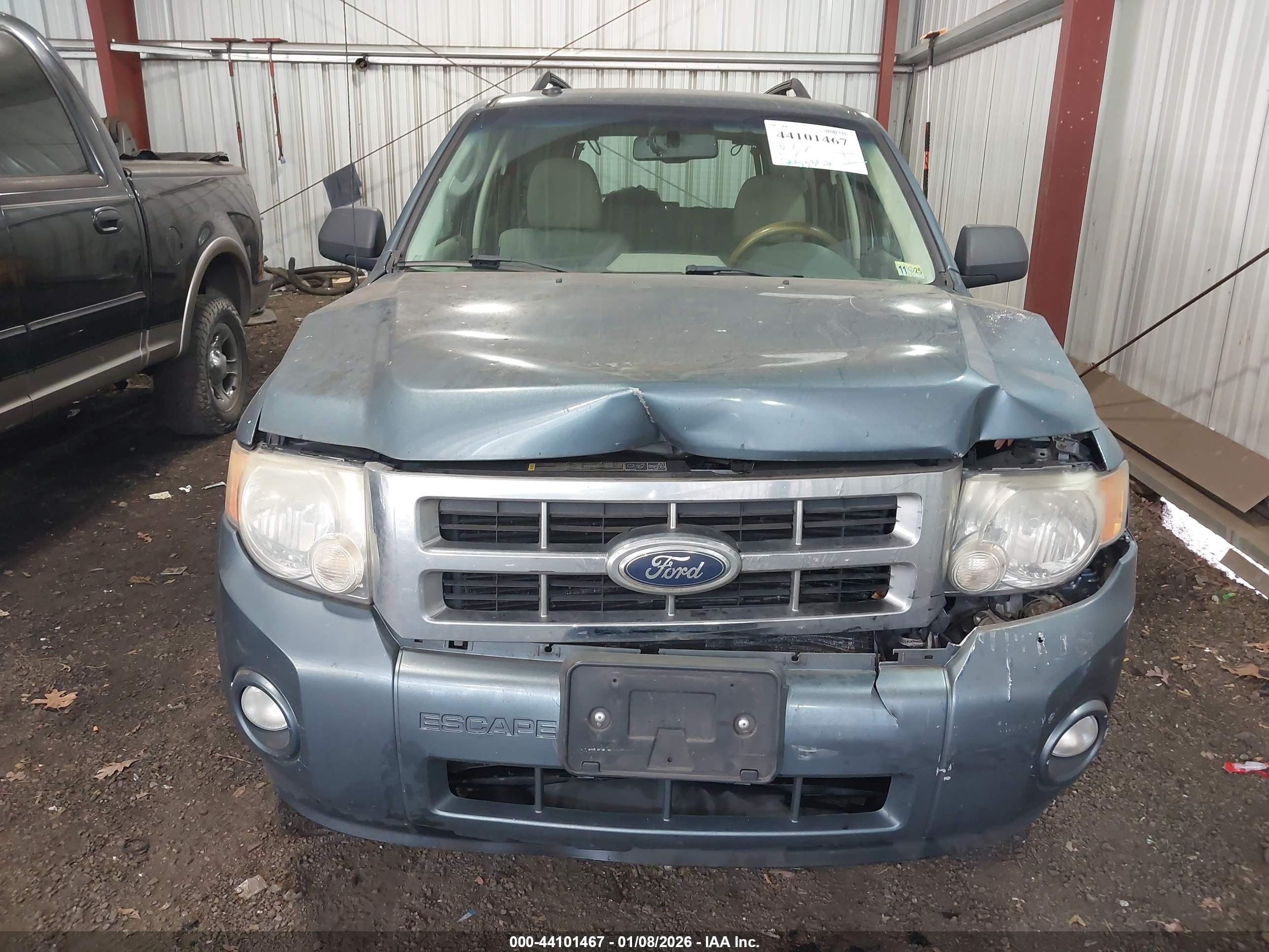 FORD ESCAPE image 6