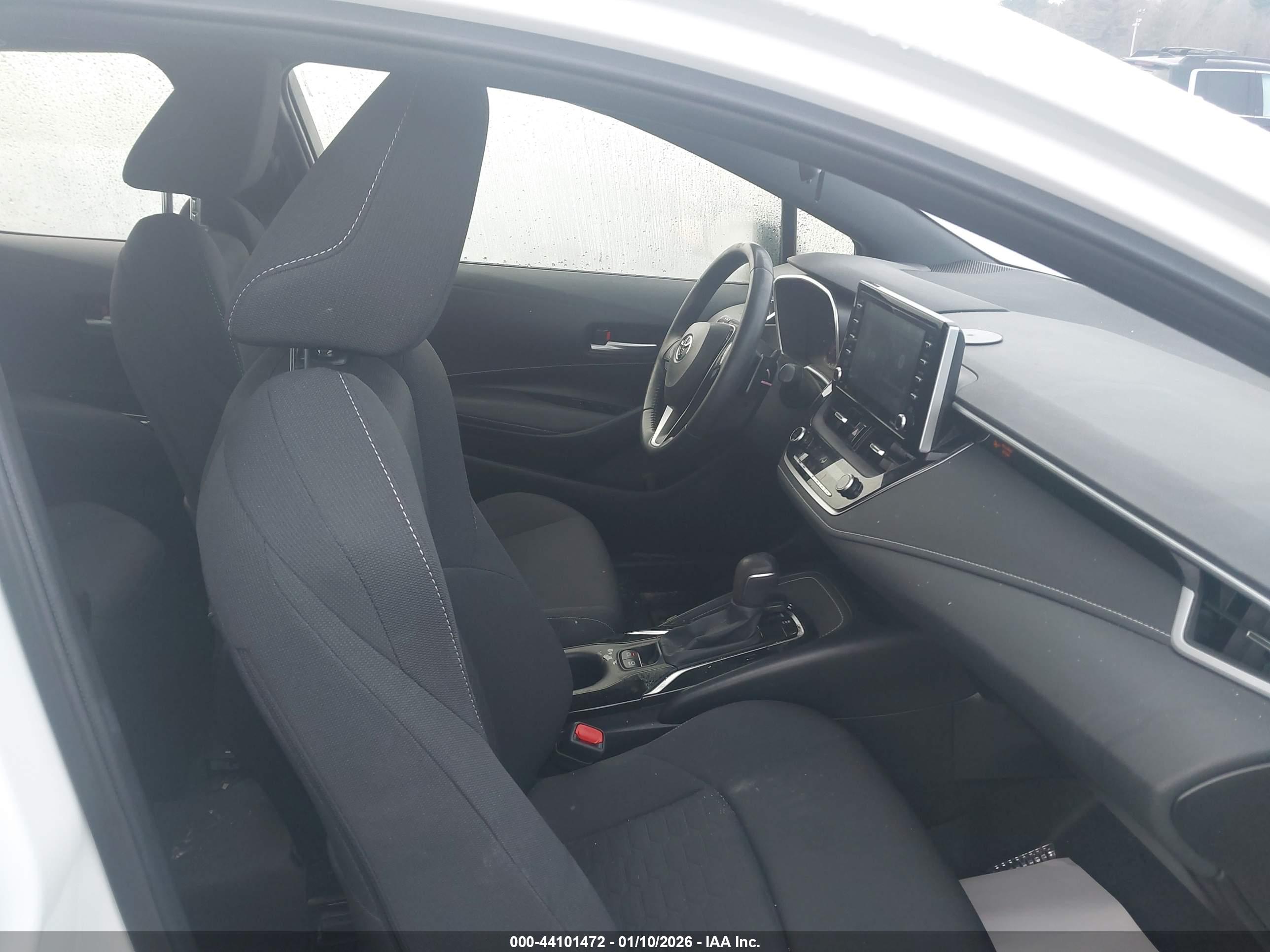 TOYOTA COROLLA image 5