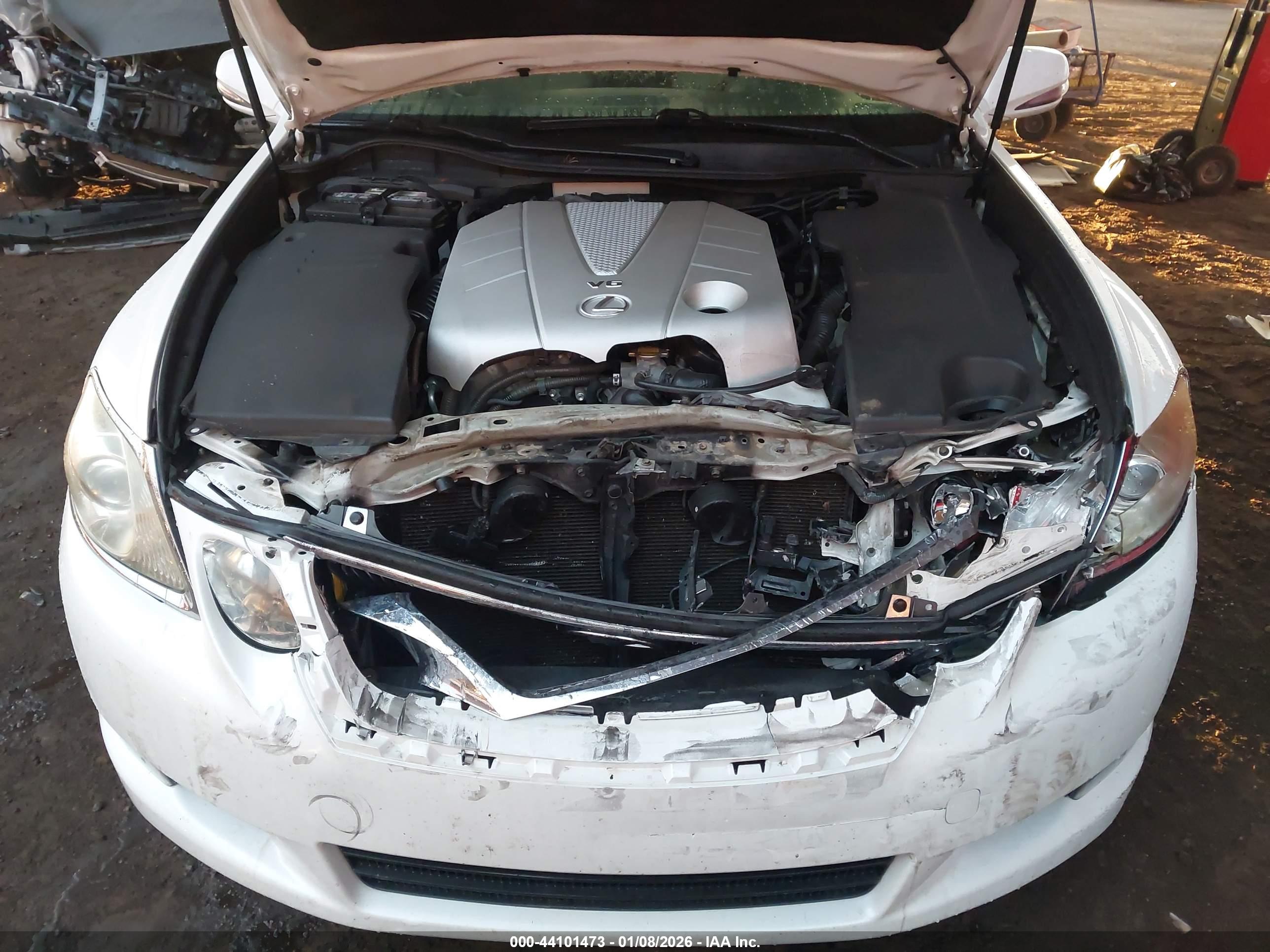 LEXUS GS image 10