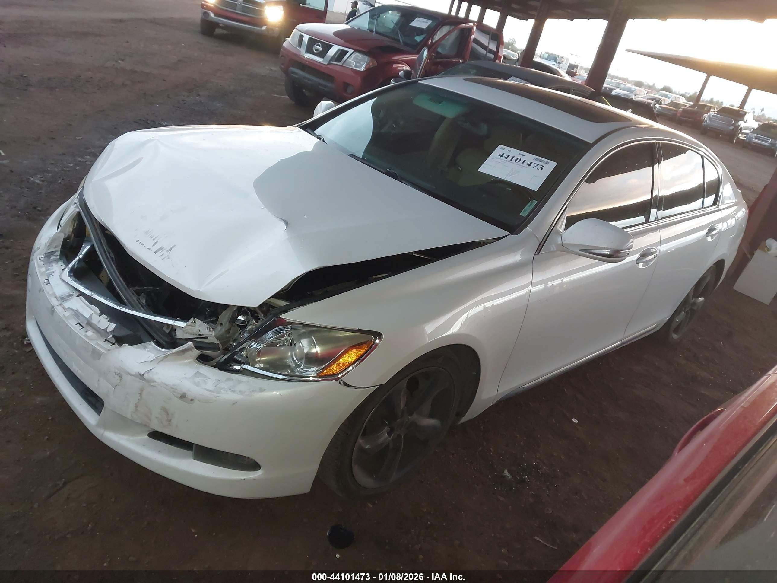 LEXUS GS image 2