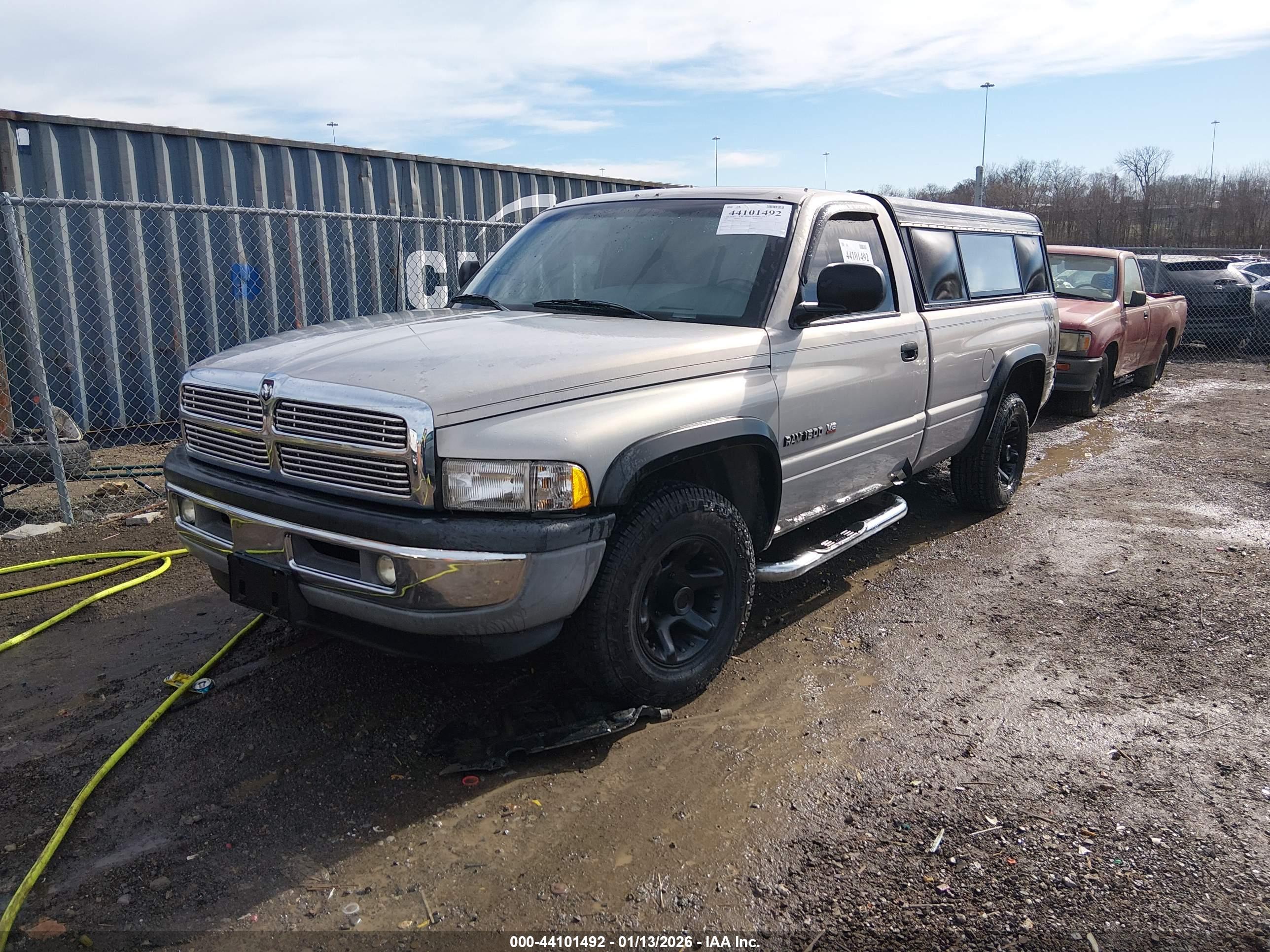 DODGE RAM image 2