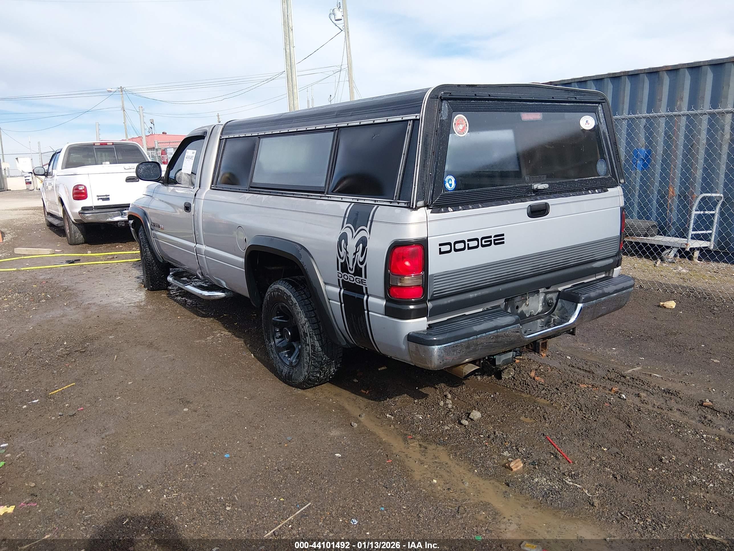 DODGE RAM image 3