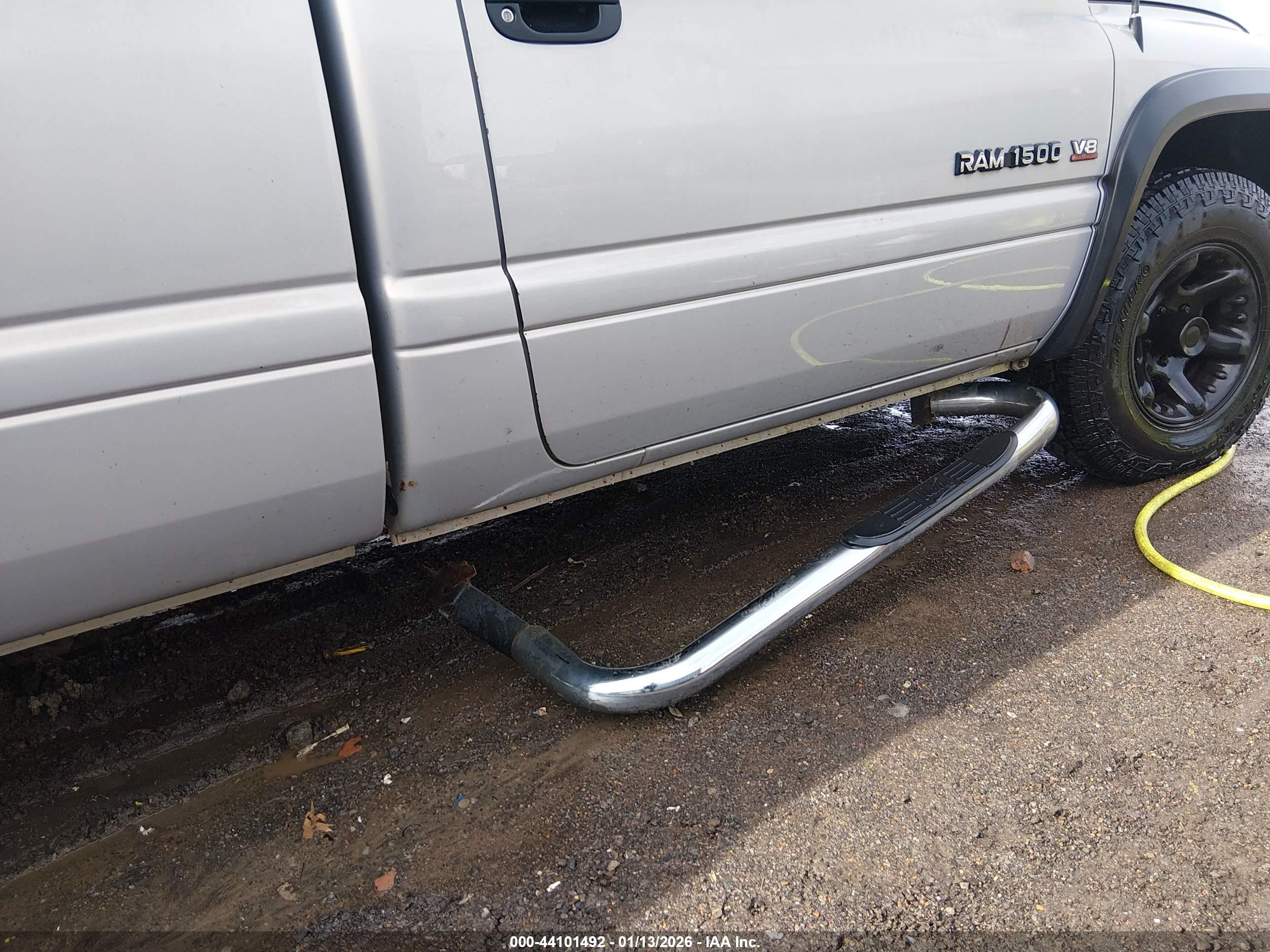 DODGE RAM image 6