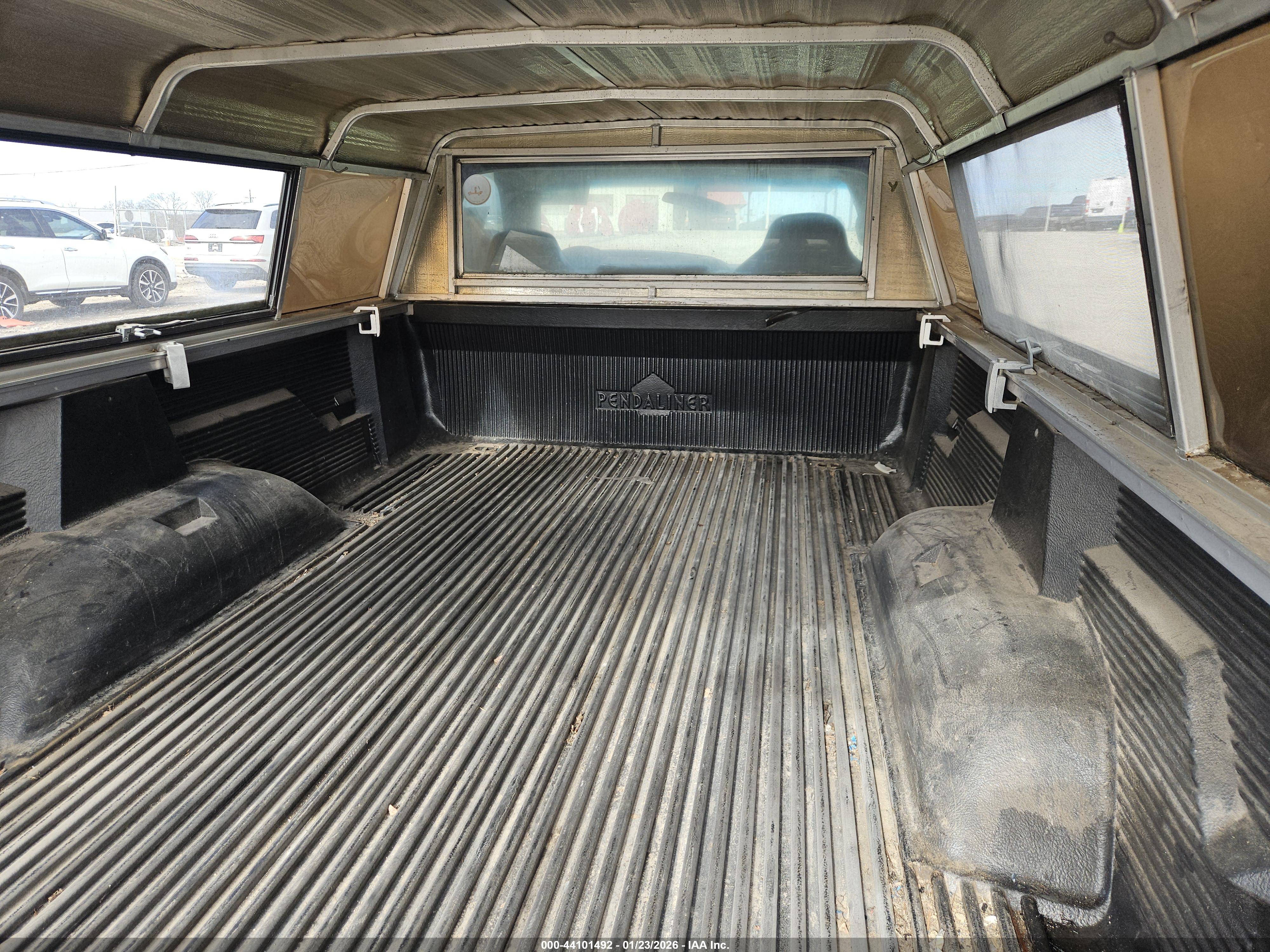 DODGE RAM image 8