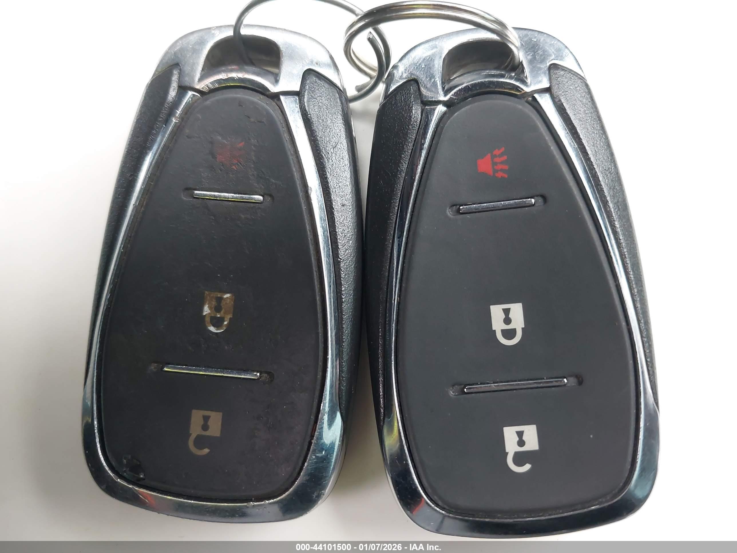 CHEVROLET TRAVERSE image 11