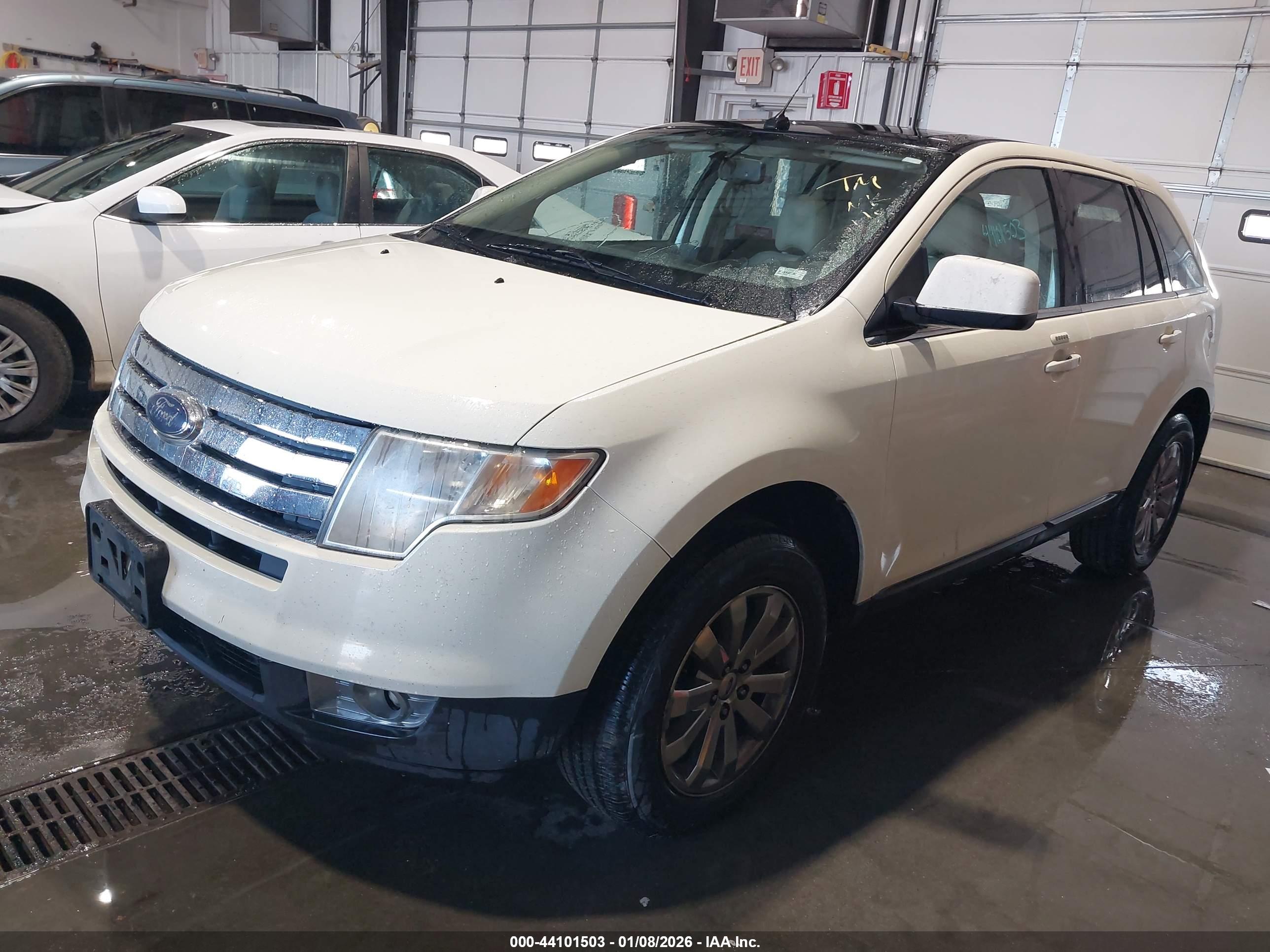 FORD EDGE image 2