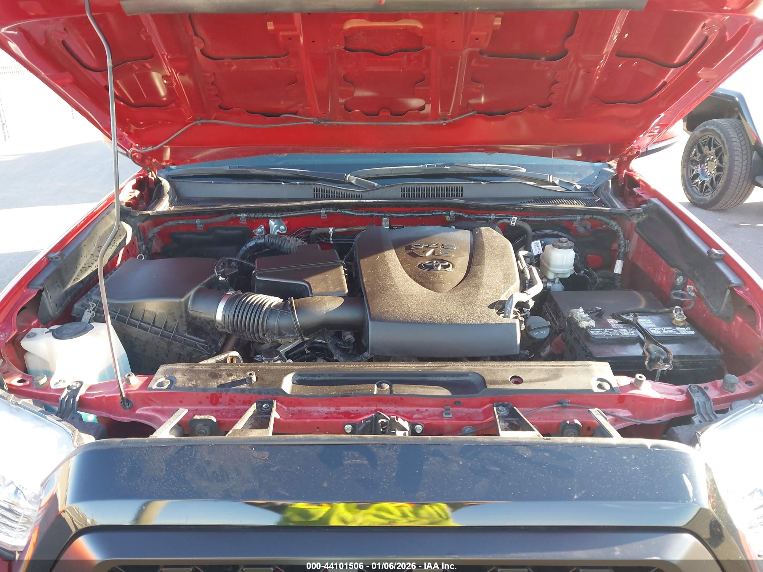 TOYOTA TACOMA image 10