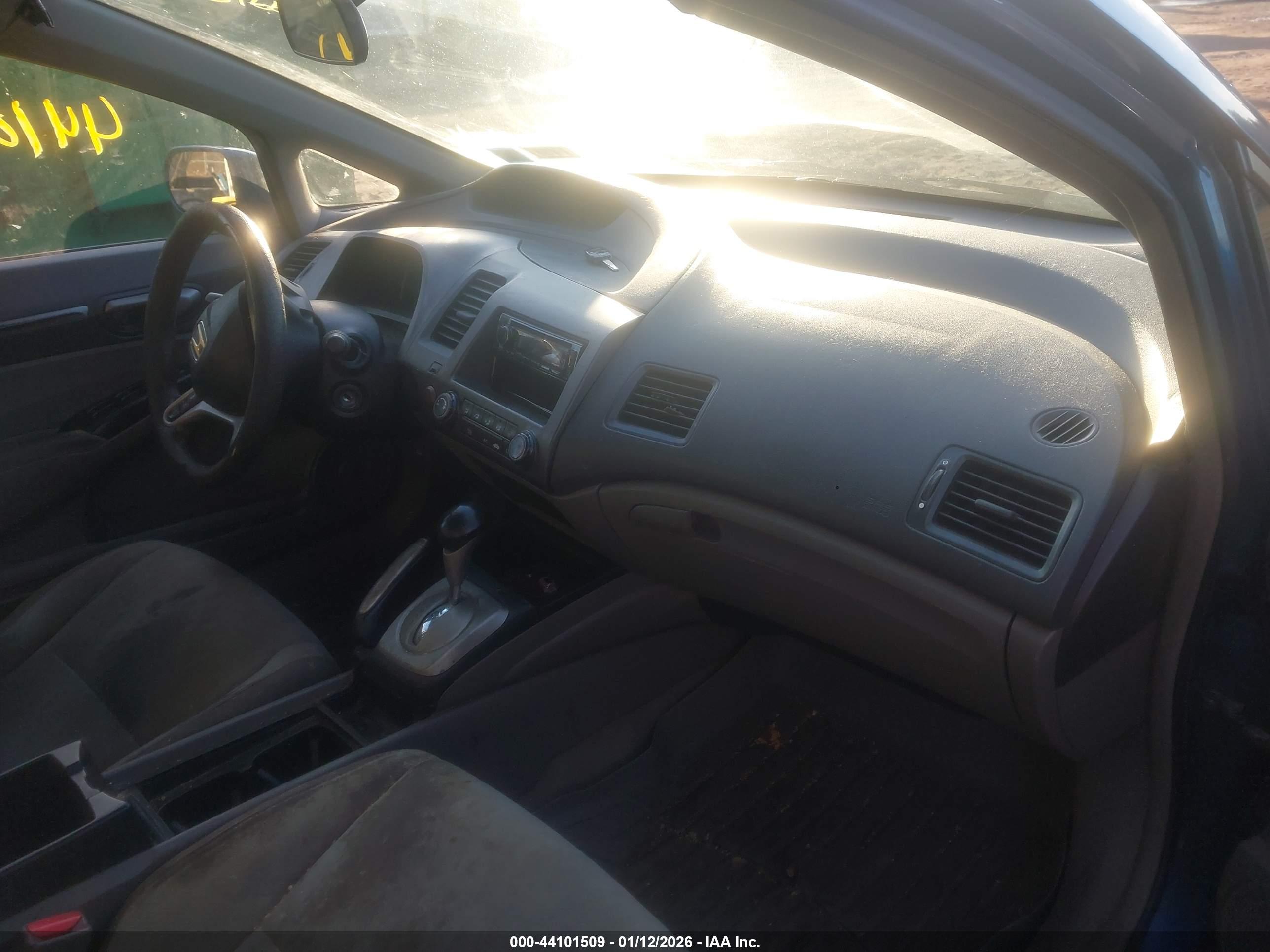 HONDA CIVIC image 5