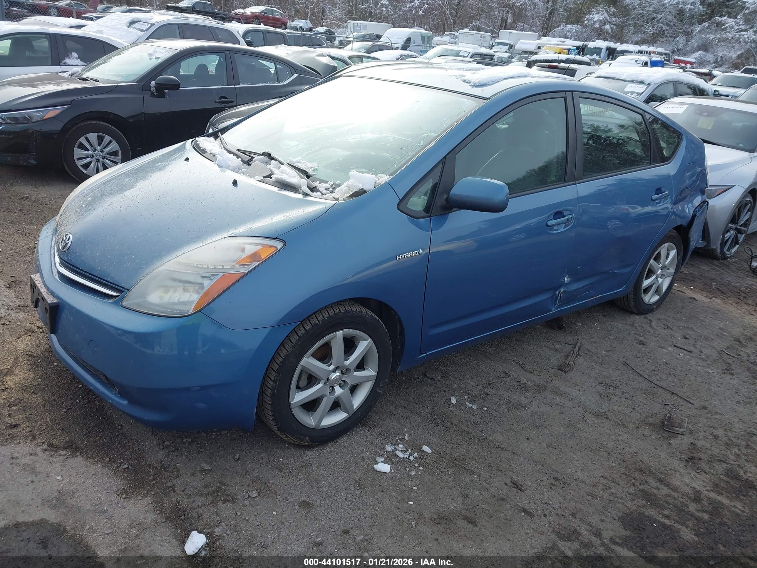 TOYOTA PRIUS image 2