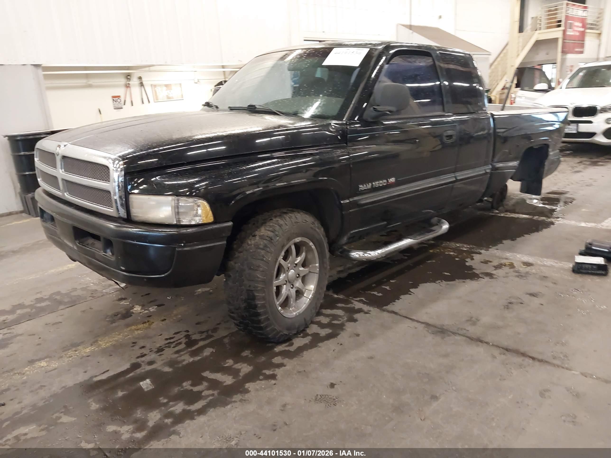 DODGE RAM image 2