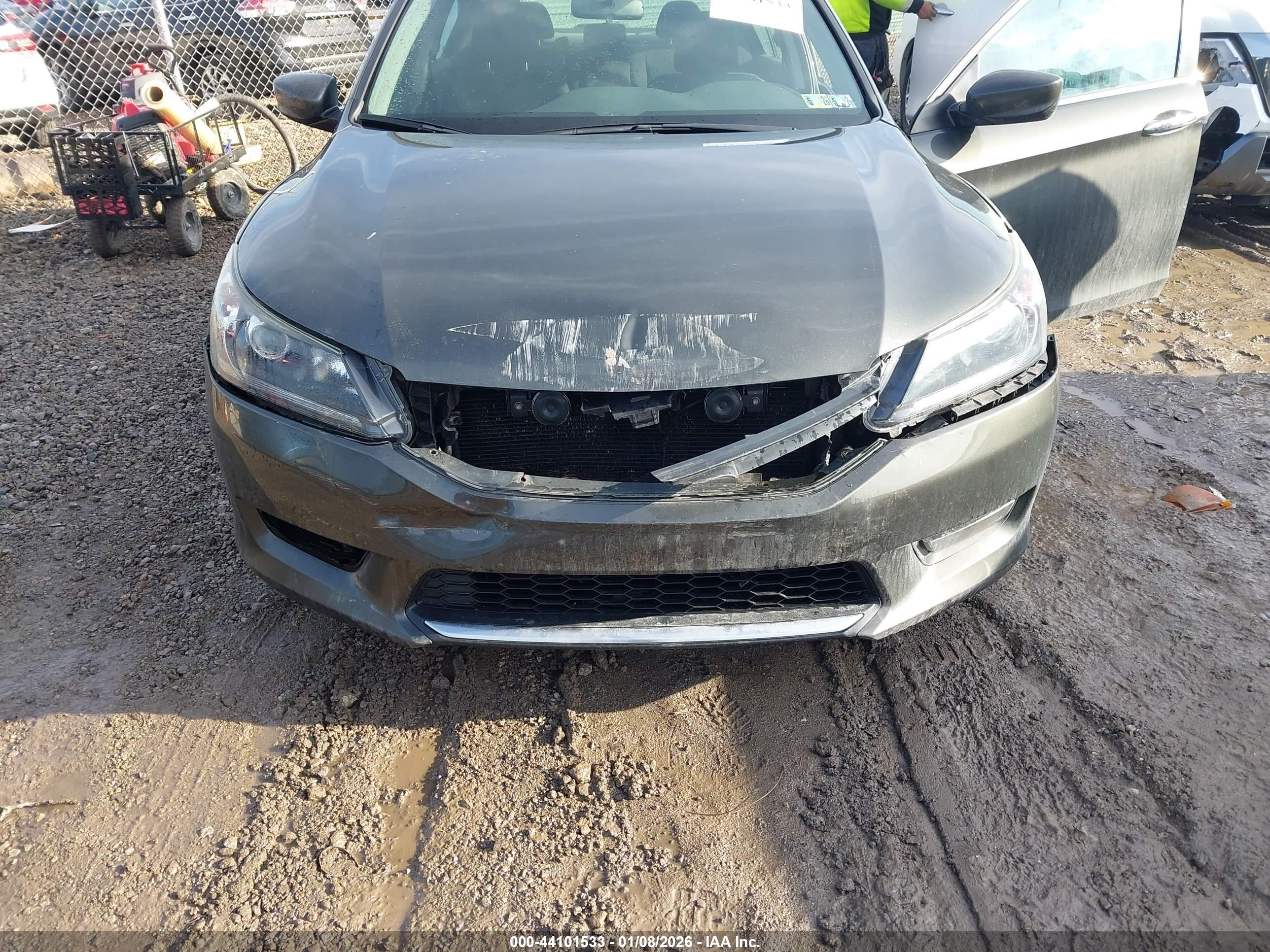 HONDA ACCORD image 6