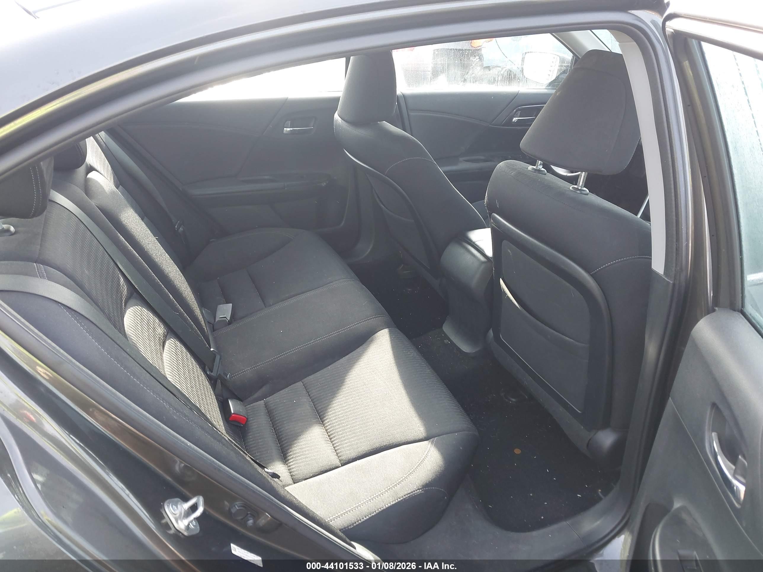 HONDA ACCORD image 8