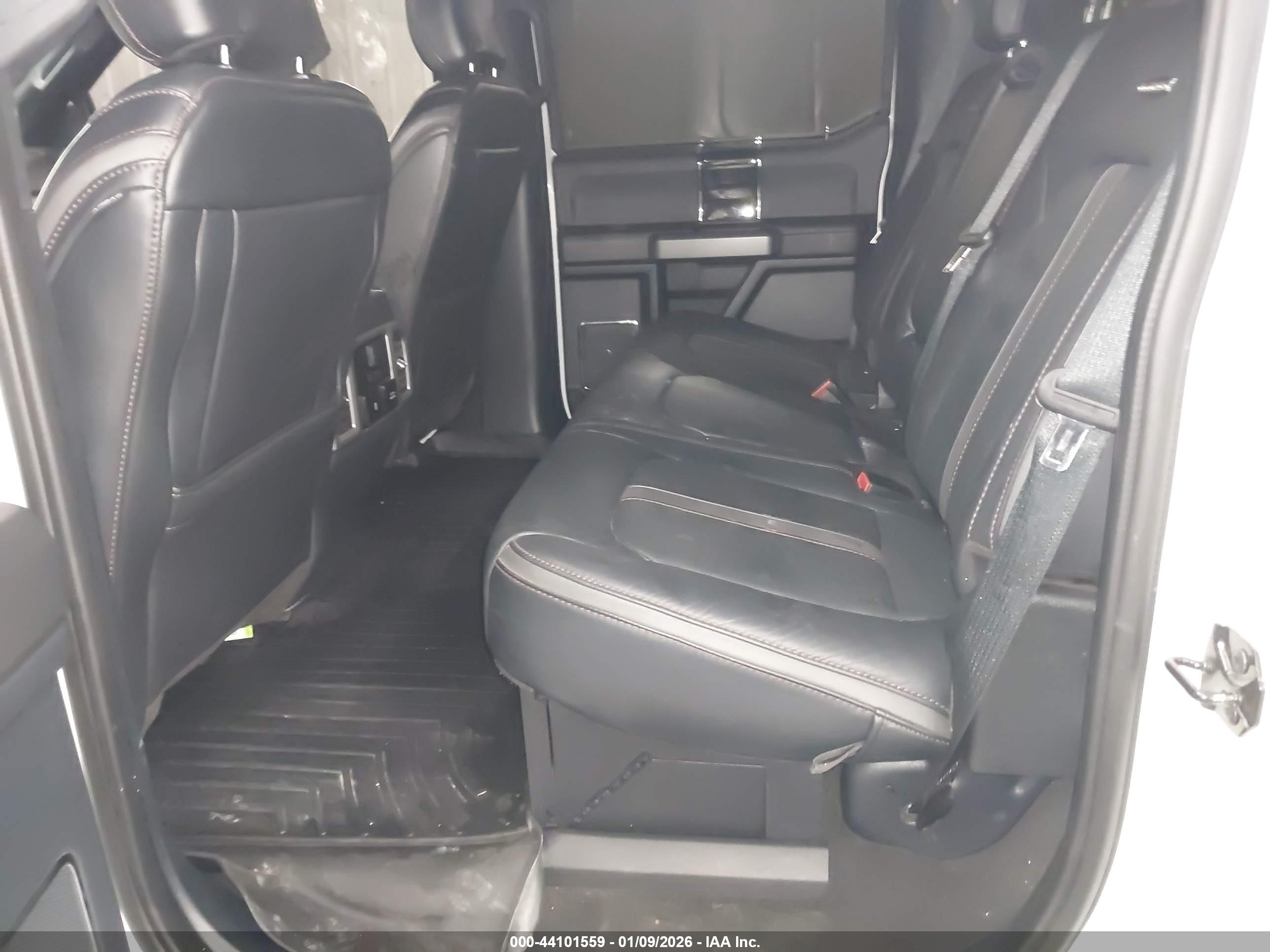 FORD F-350 image 8