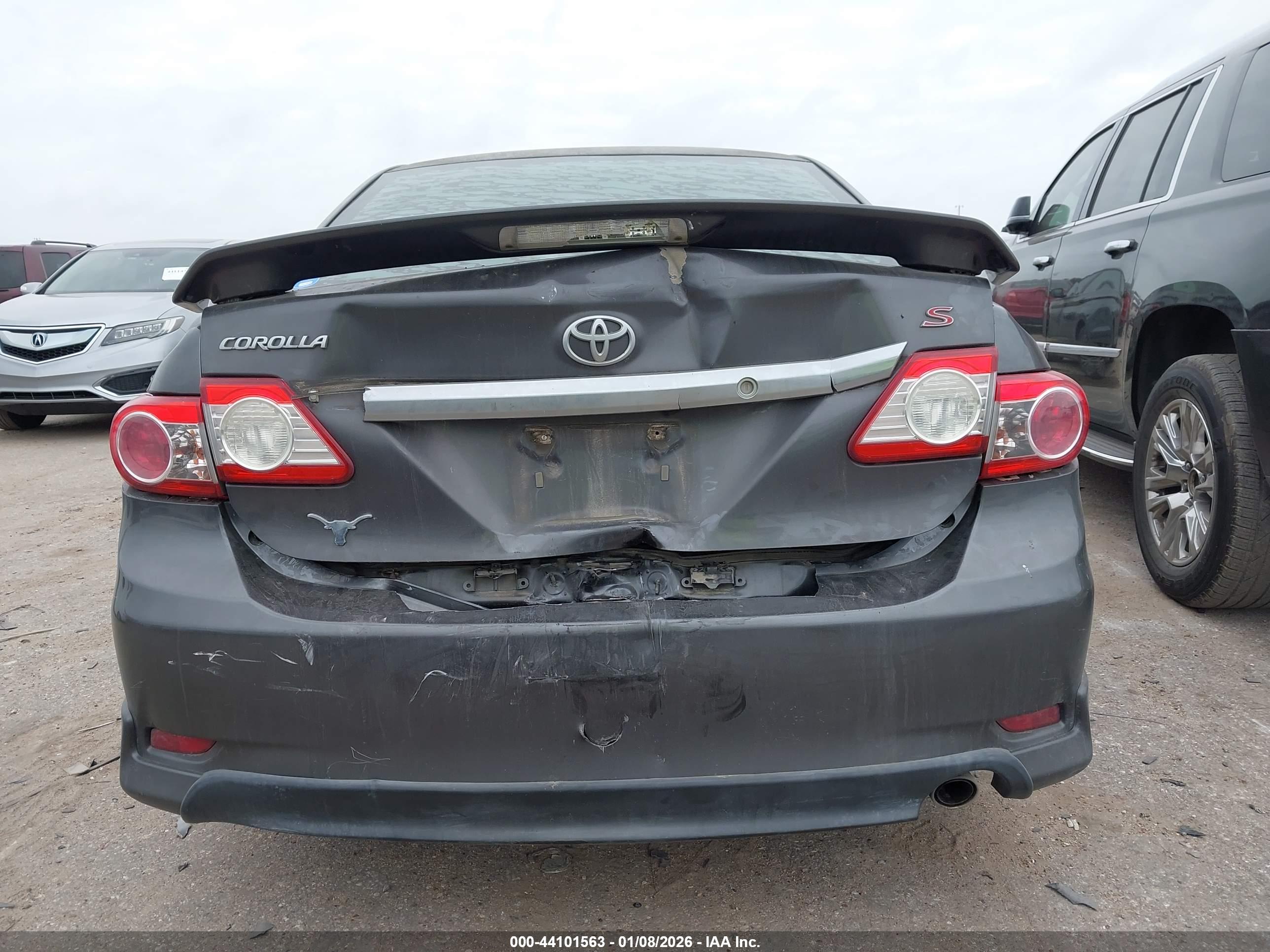 TOYOTA COROLLA image 6