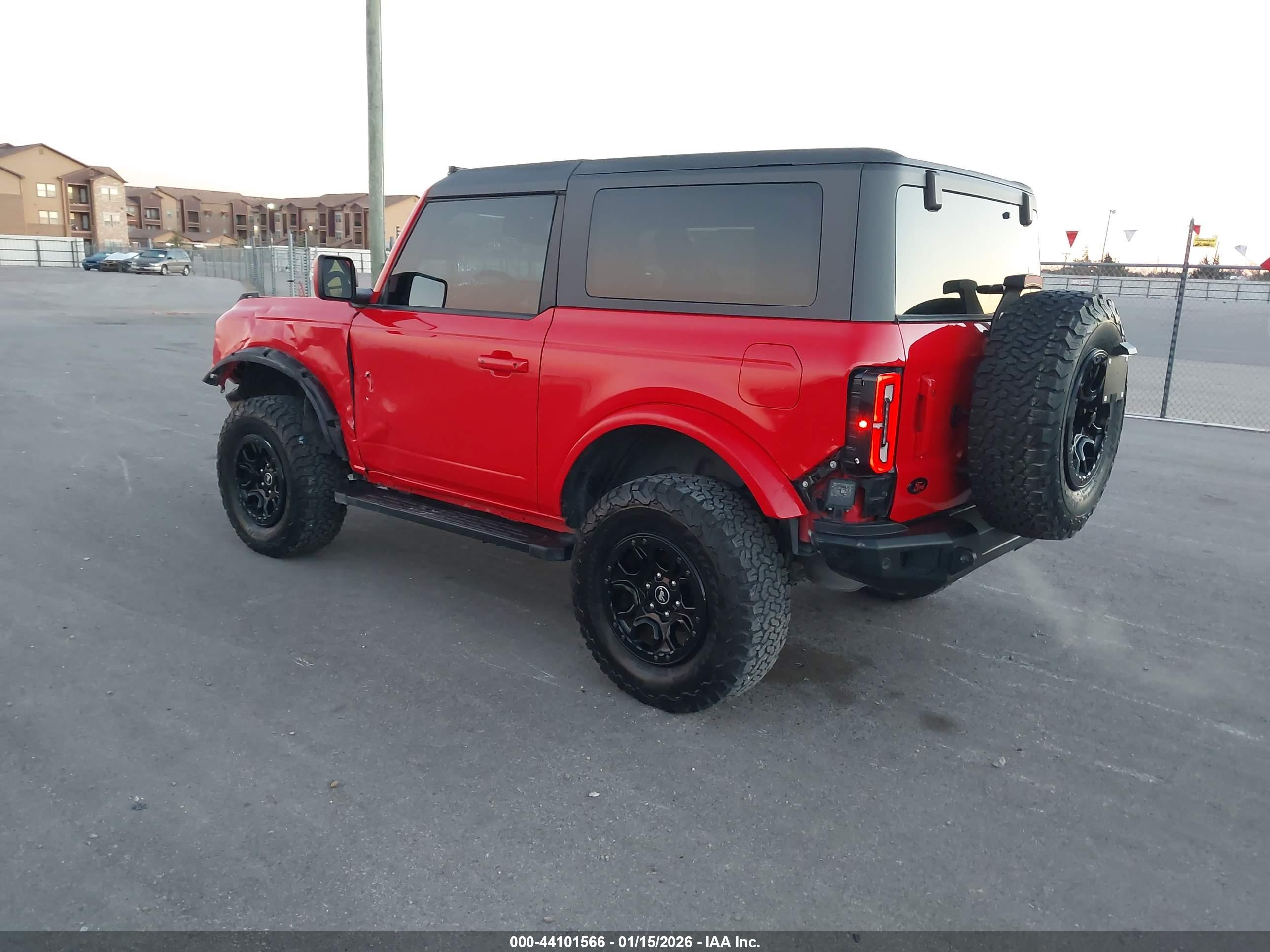 FORD BRONCO image 3
