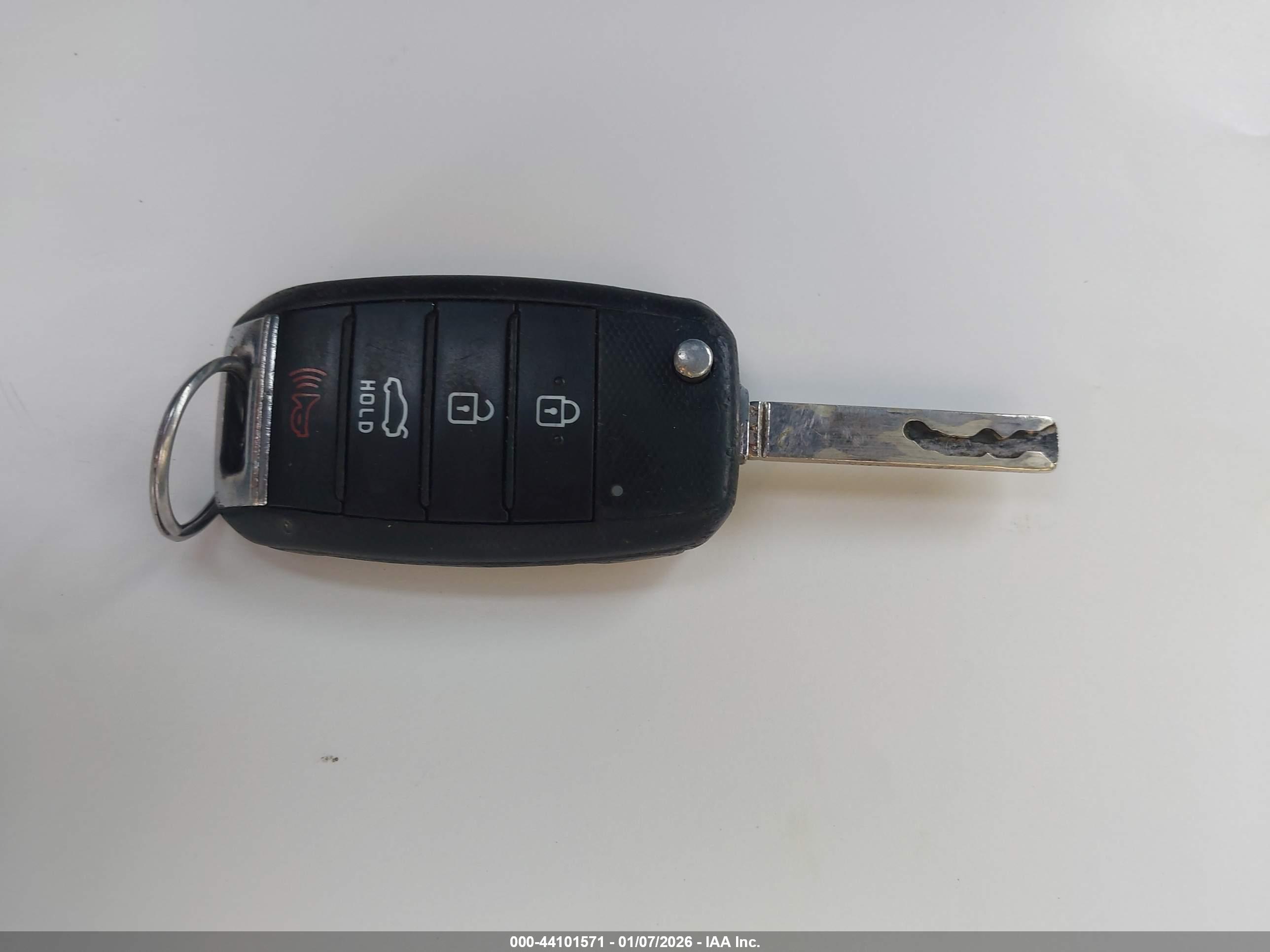 KIA OPTIMA image 11