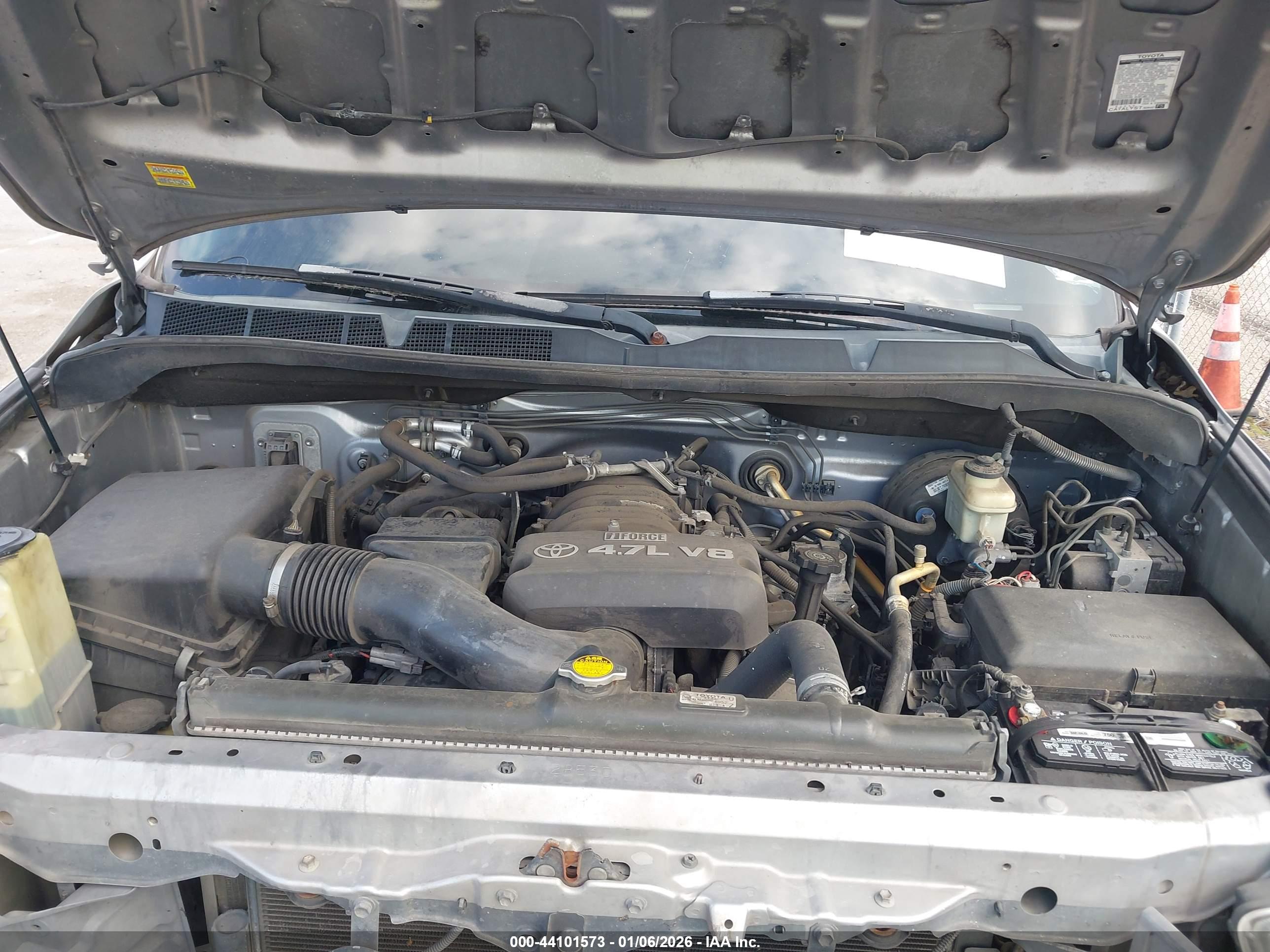TOYOTA TUNDRA image 10
