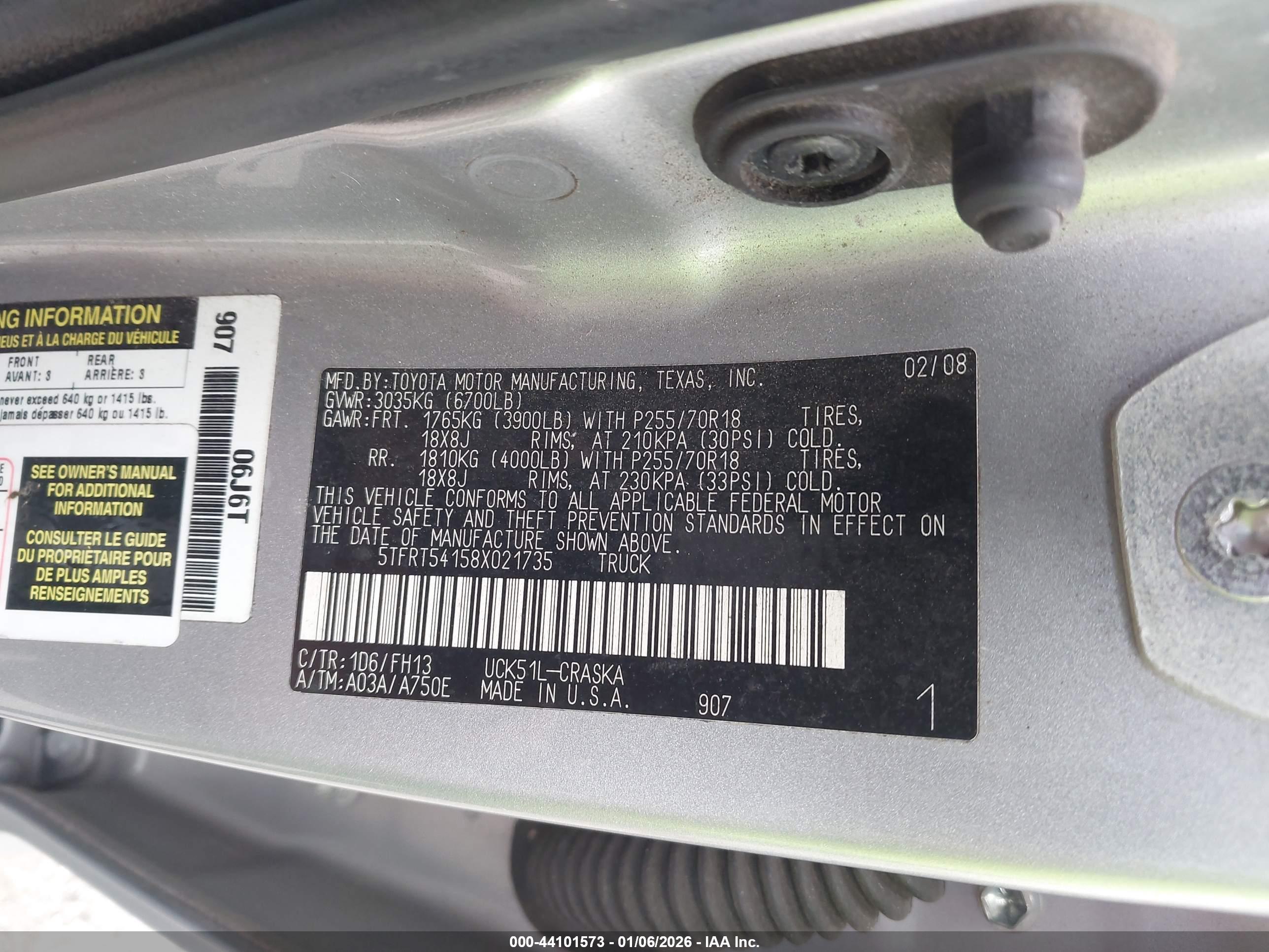 TOYOTA TUNDRA image 9