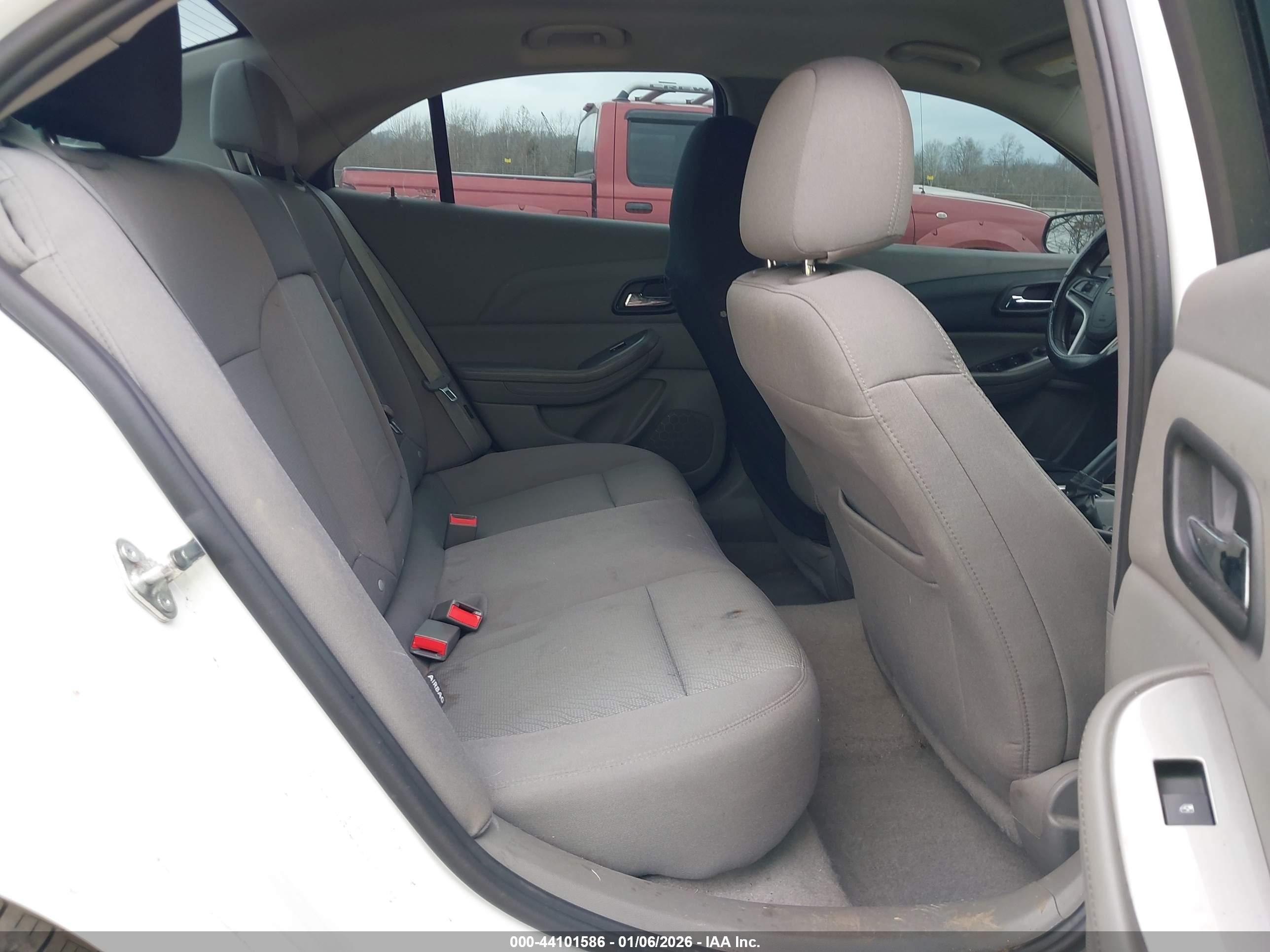 CHEVROLET MALIBU image 8