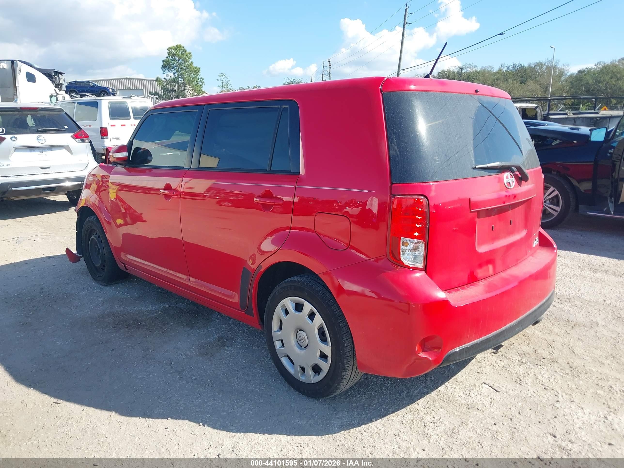 SCION XB image 3
