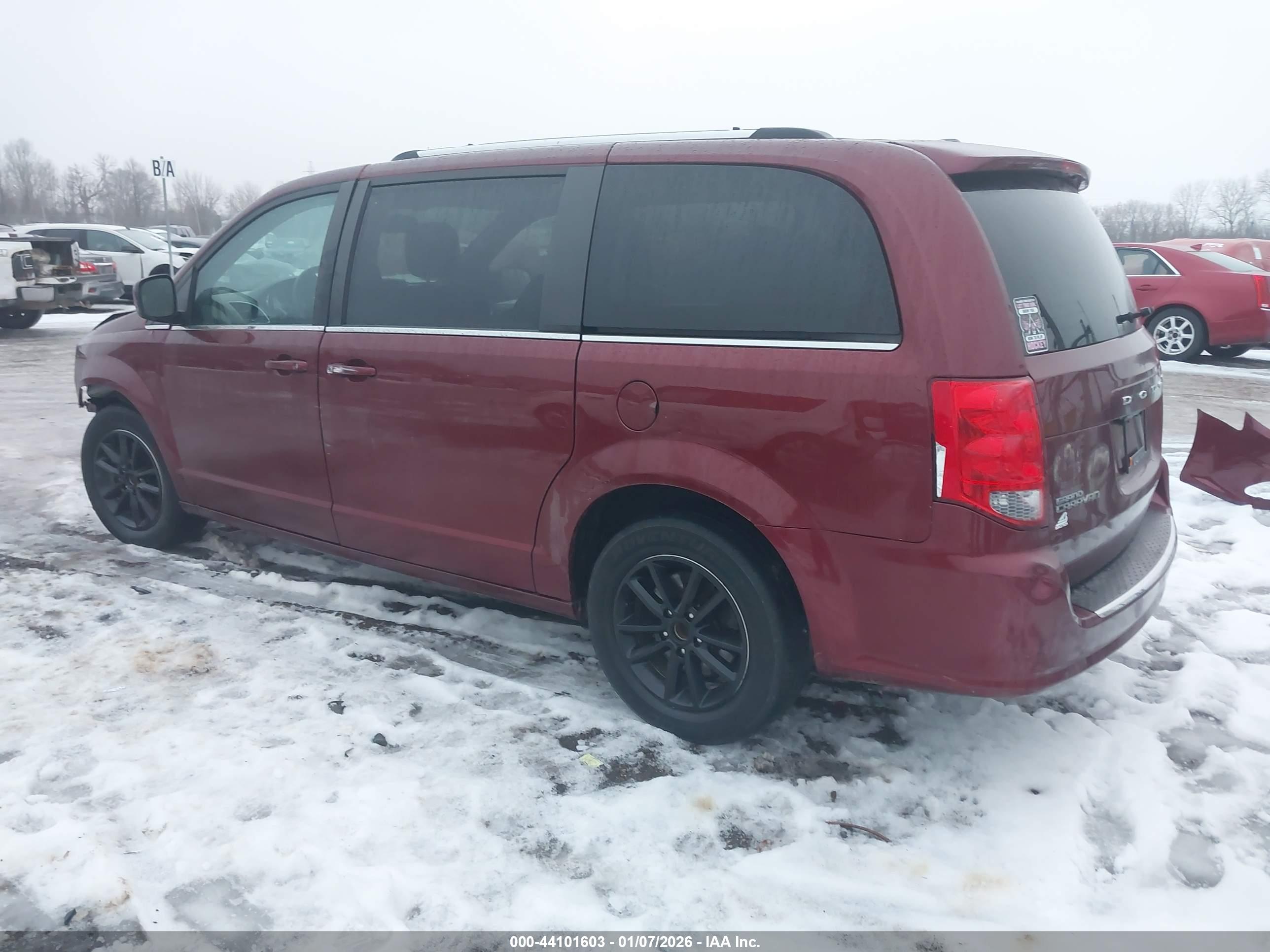 DODGE GRAND image 3