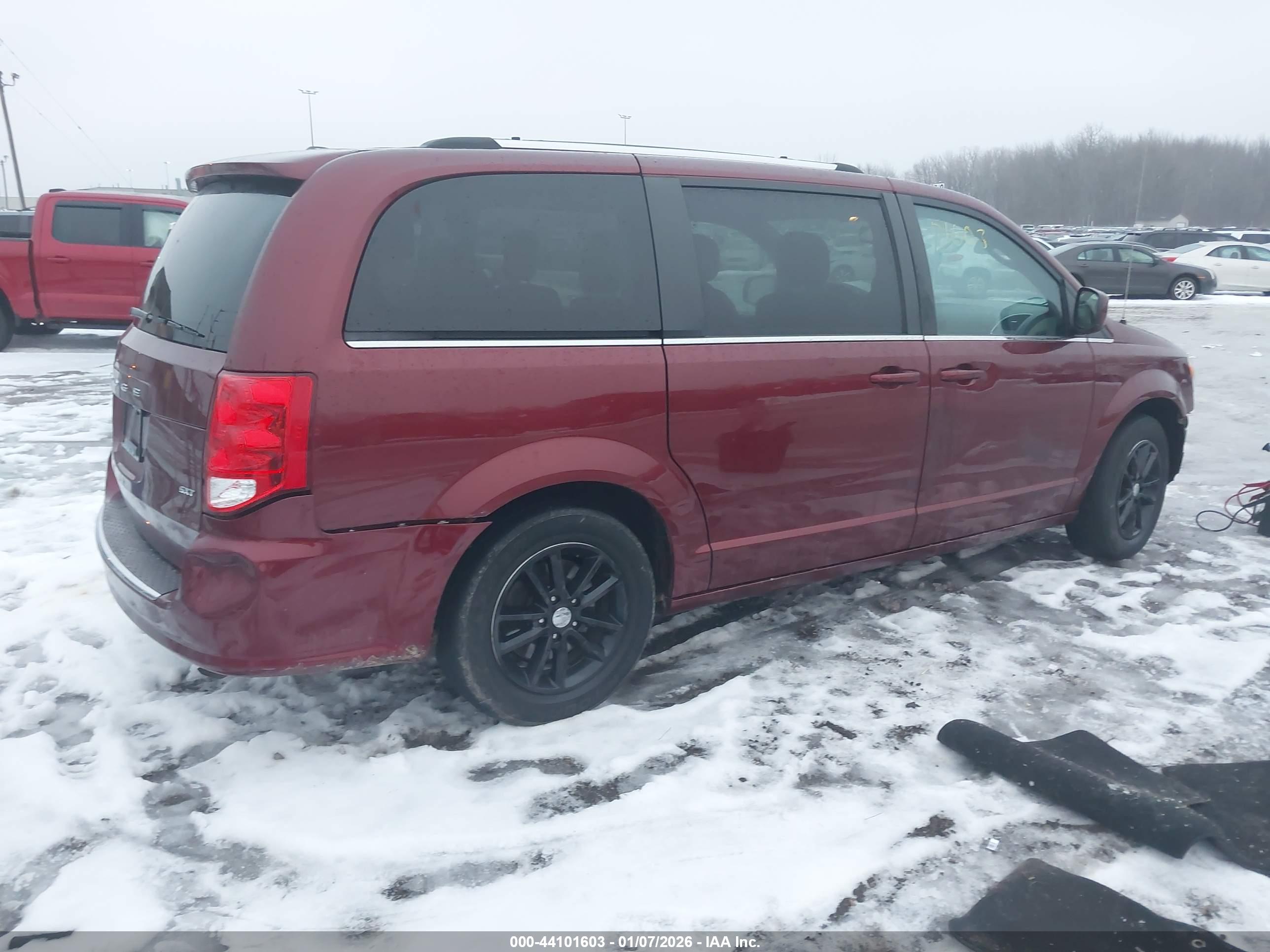 DODGE GRAND image 4