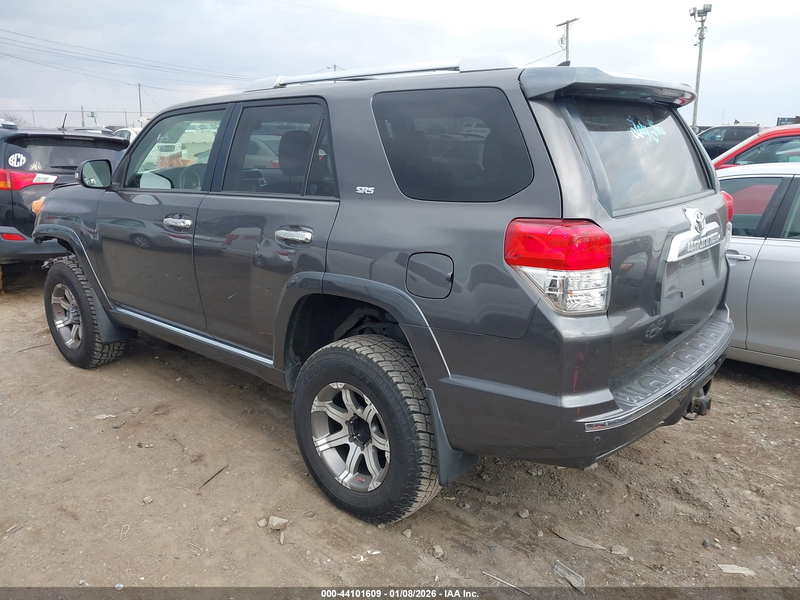 TOYOTA 4RUNNER image 3