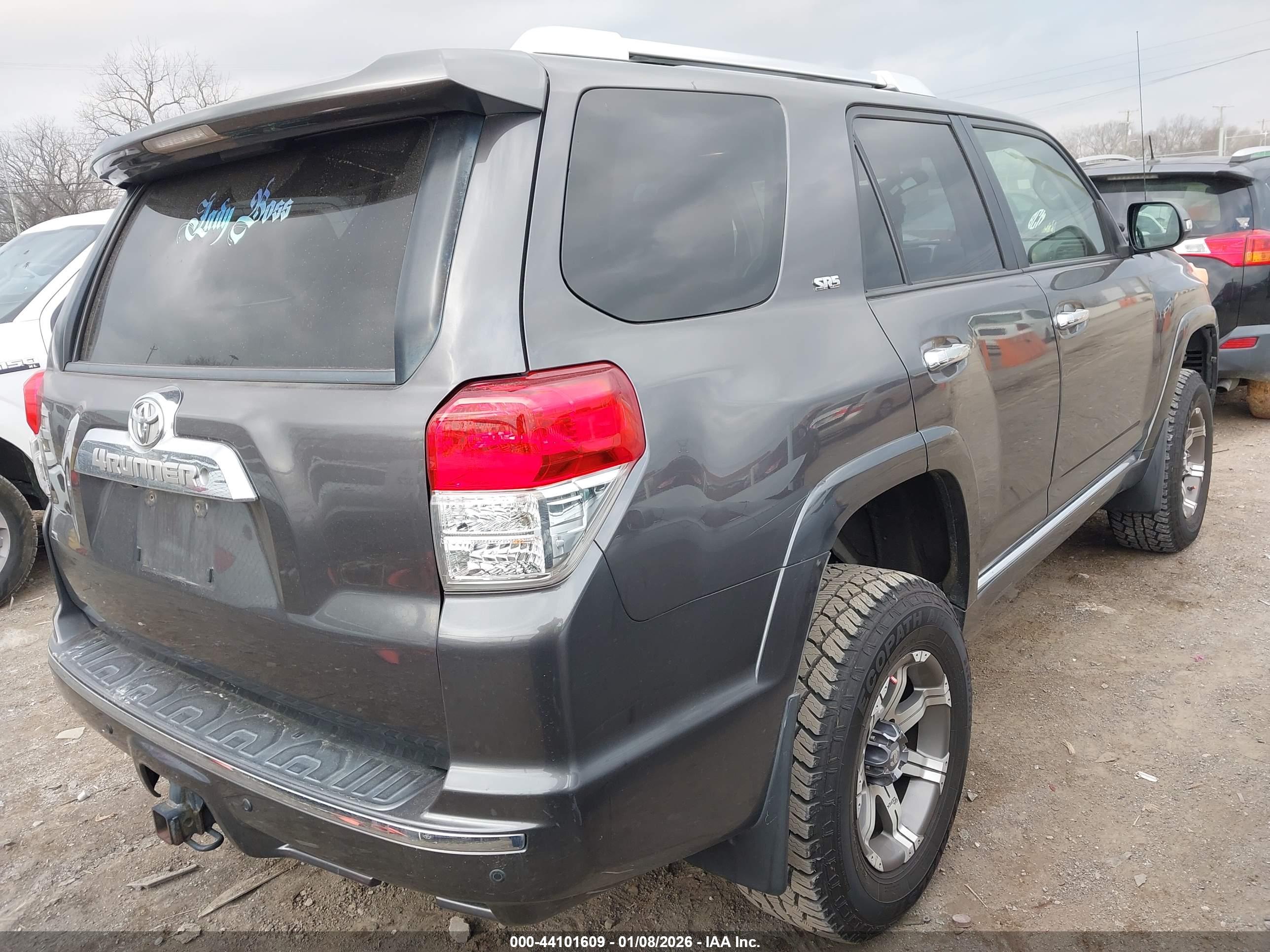 TOYOTA 4RUNNER image 4