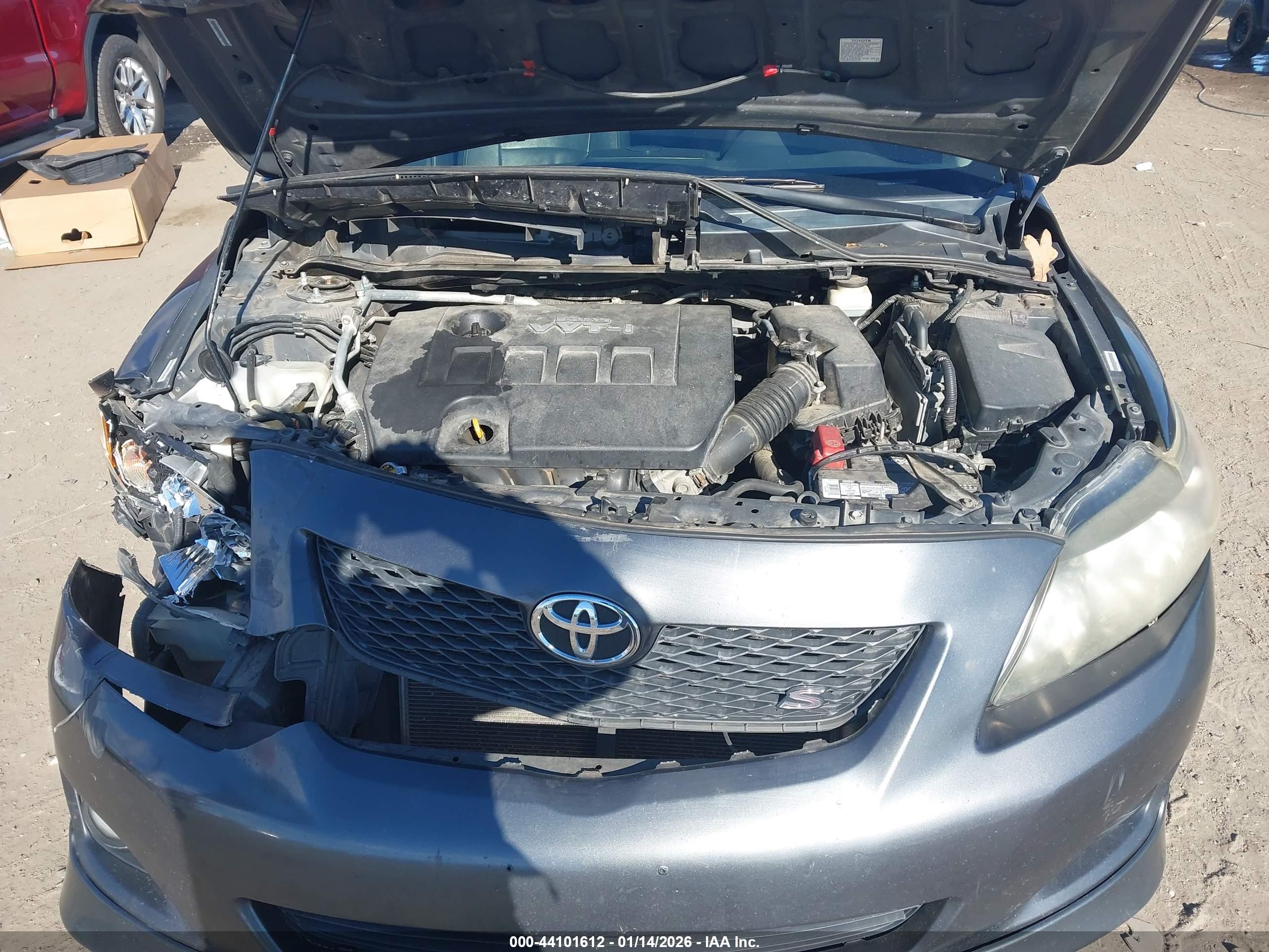 TOYOTA COROLLA image 10