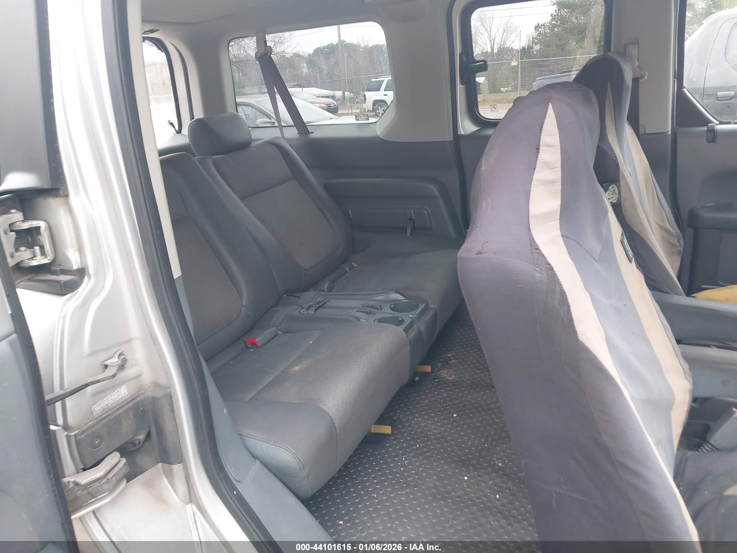 HONDA ELEMENT image 8