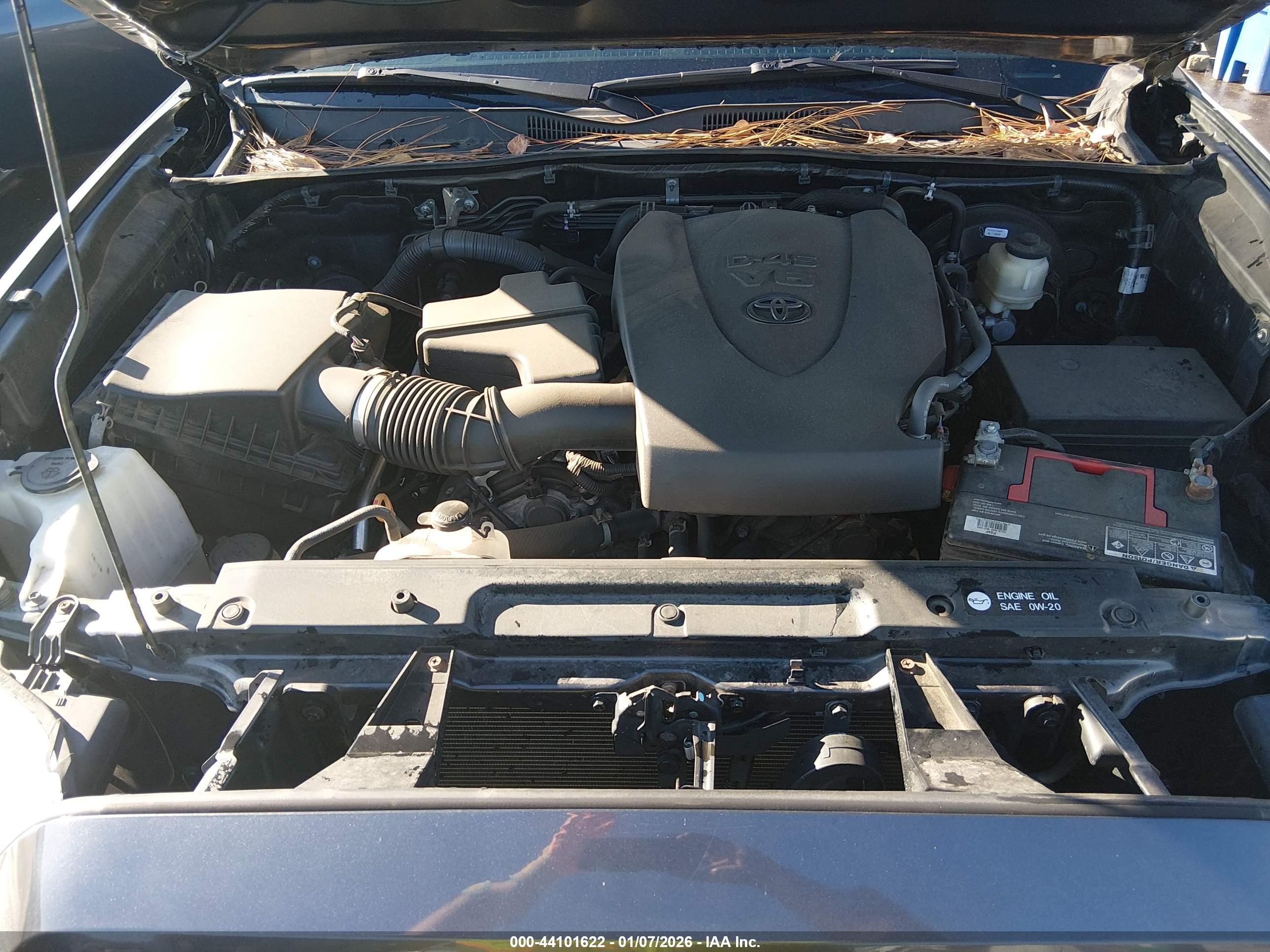 TOYOTA TACOMA image 10