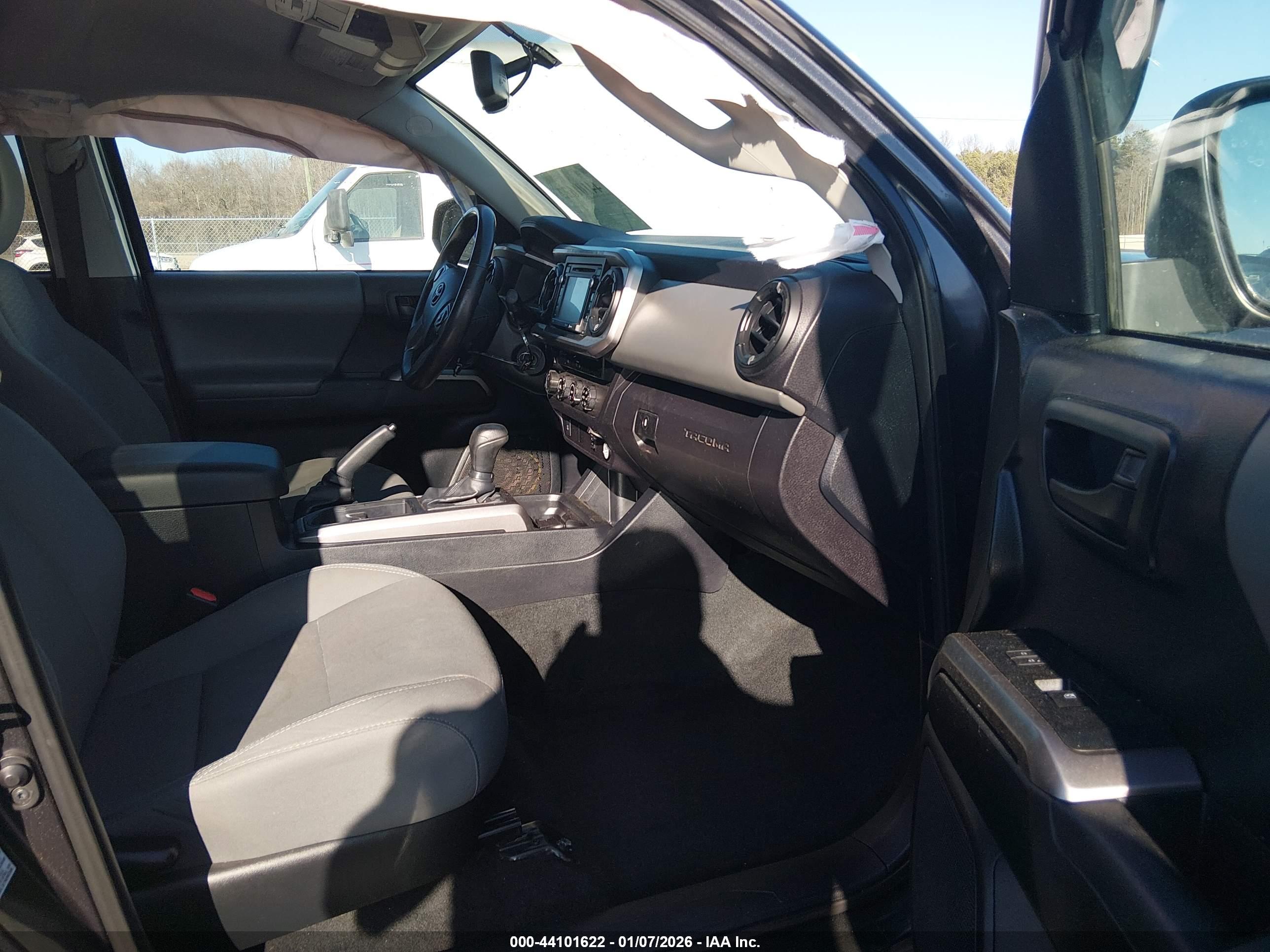 TOYOTA TACOMA image 5
