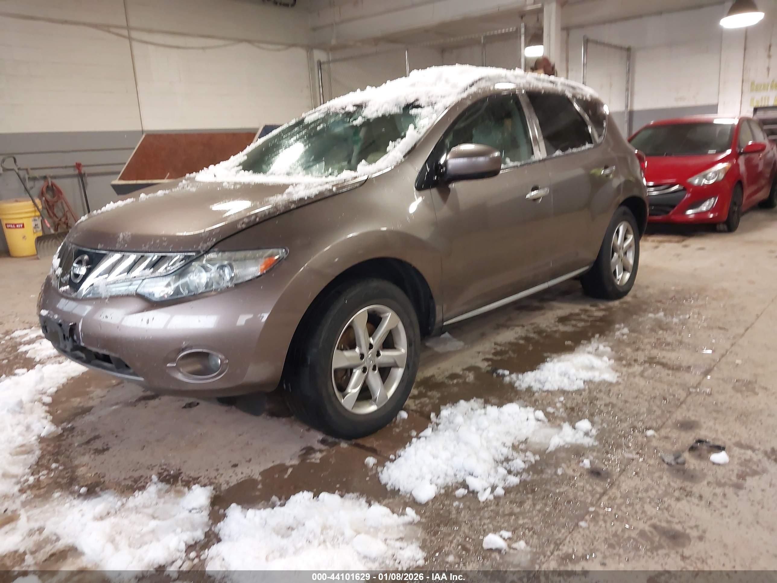 NISSAN MURANO image 2