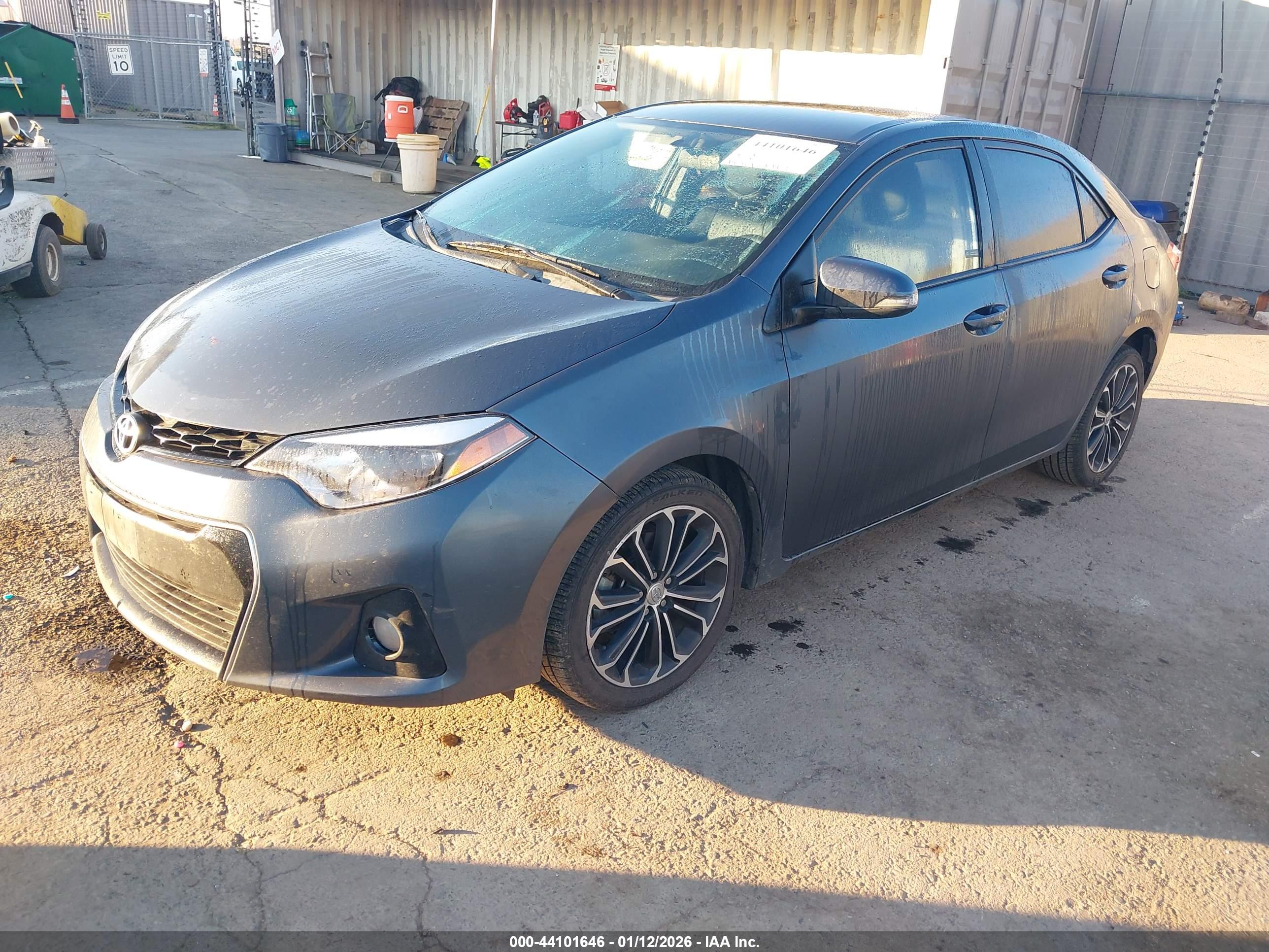 TOYOTA COROLLA image 2
