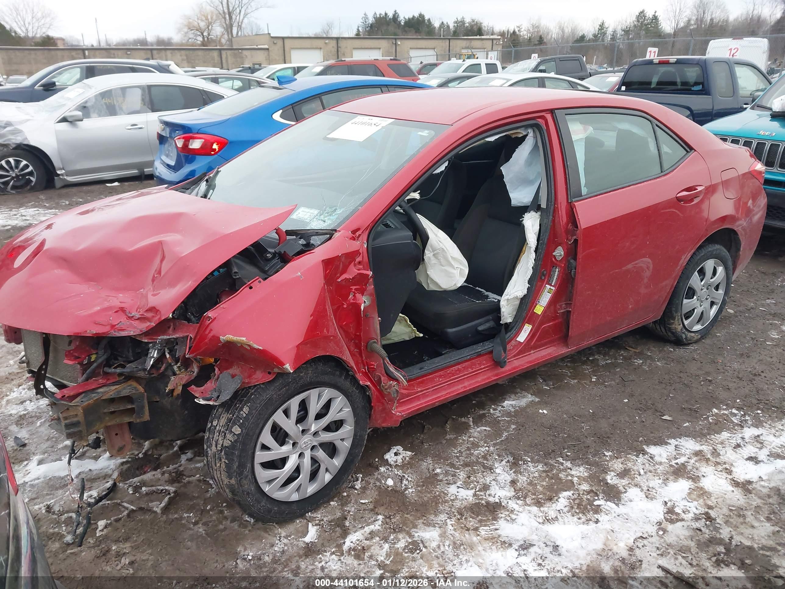 TOYOTA COROLLA image 2
