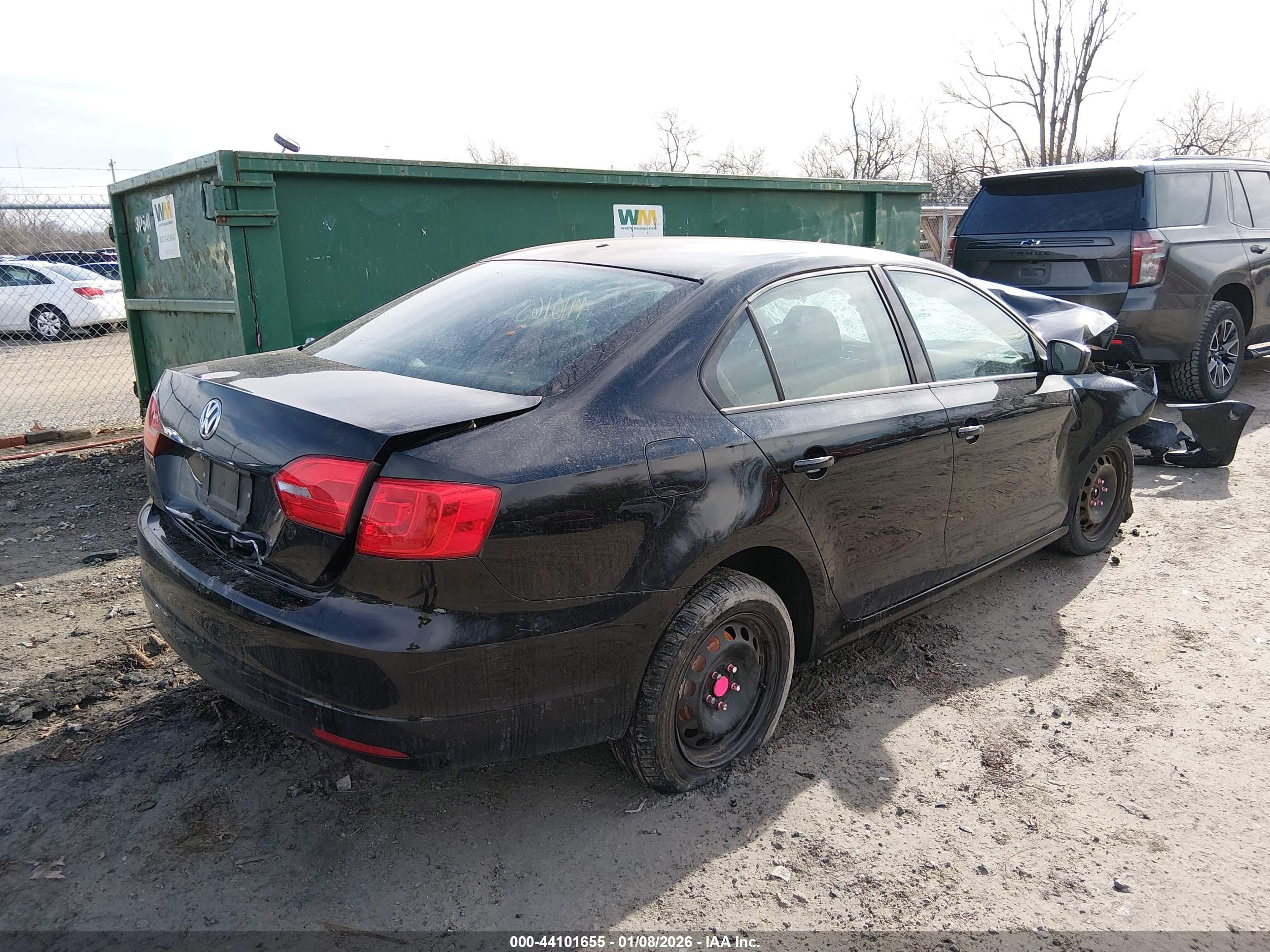 VOLKSWAGEN JETTA image 4