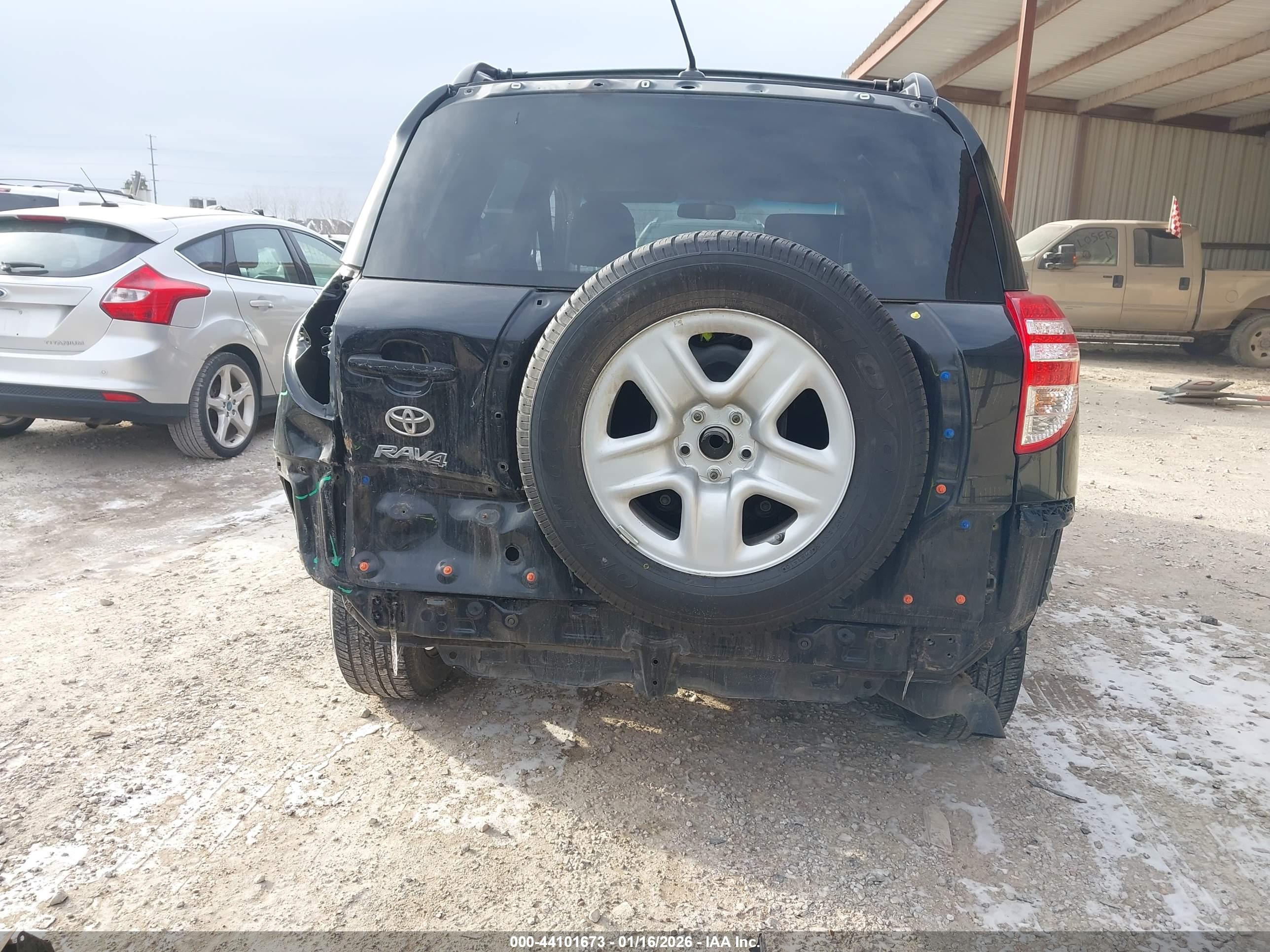 TOYOTA RAV4 image 6