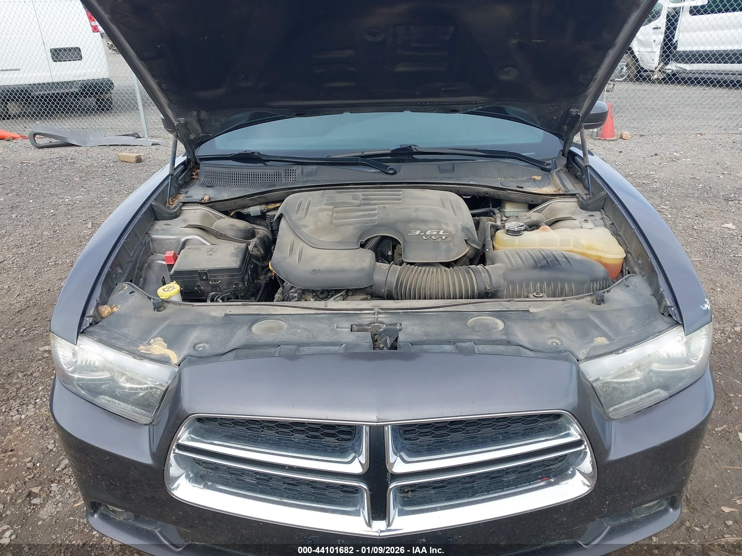 DODGE CHARGER image 10