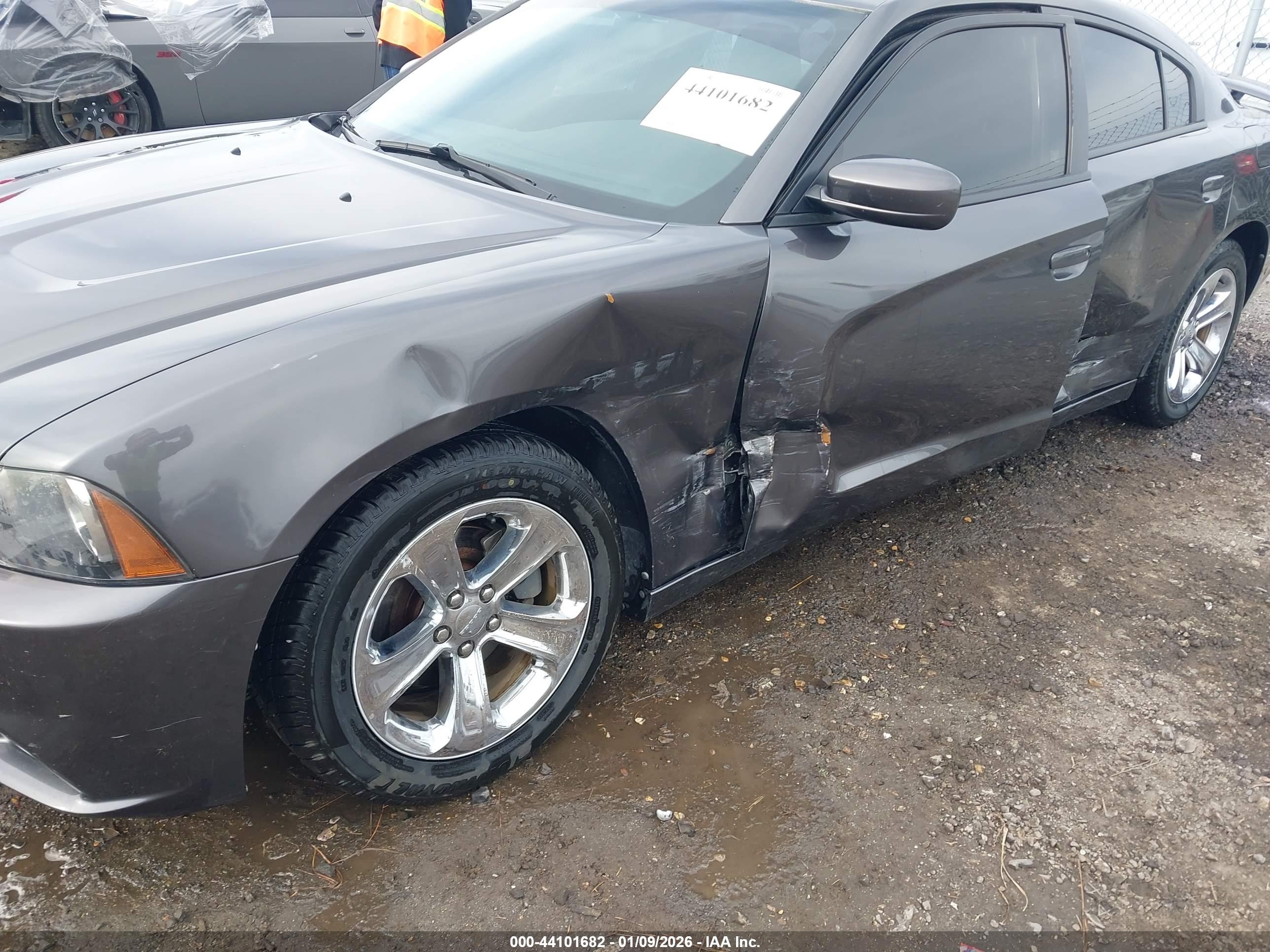 DODGE CHARGER image 6