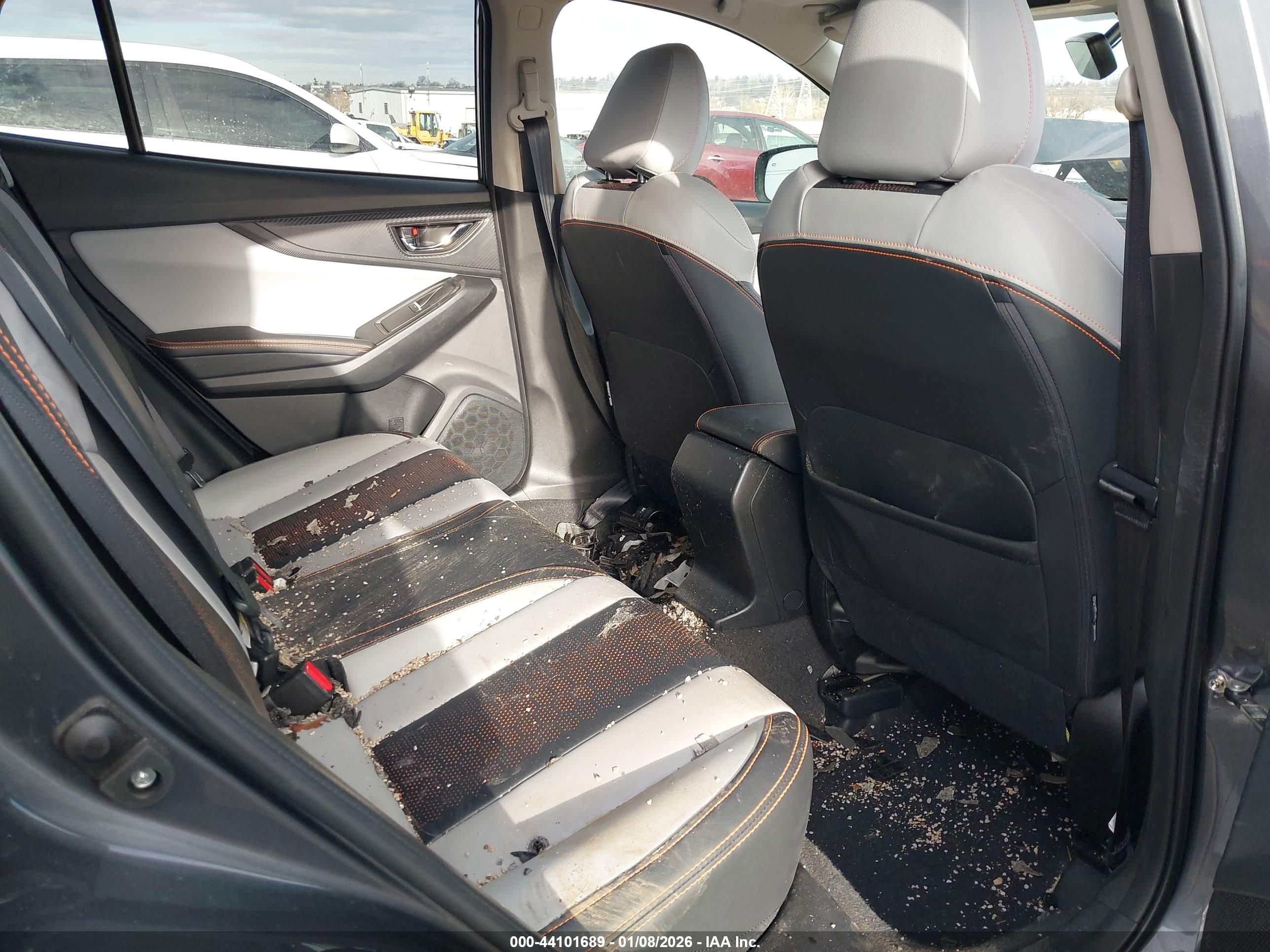 SUBARU CROSSTREK image 8