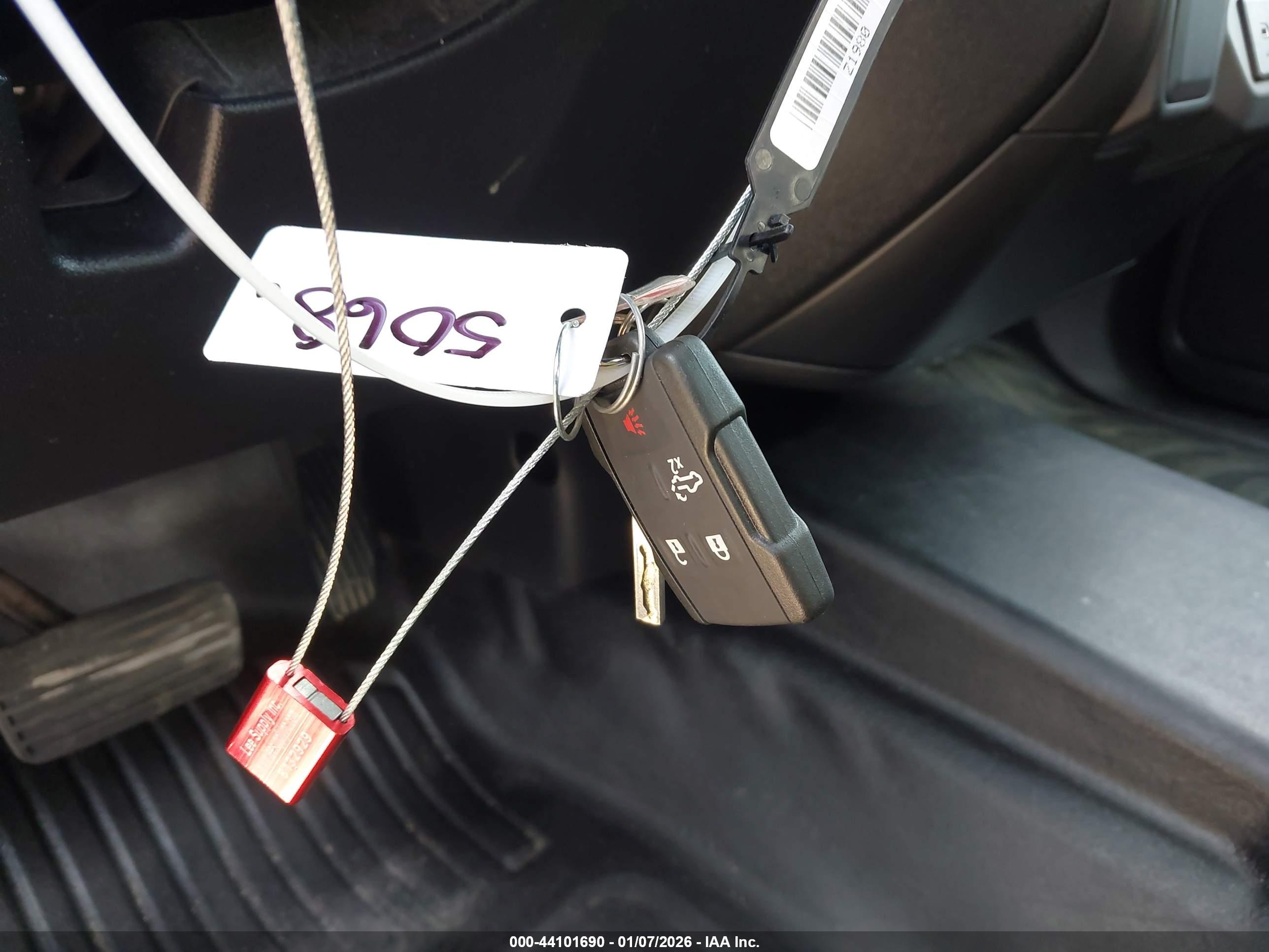 GMC SIERRA image 11