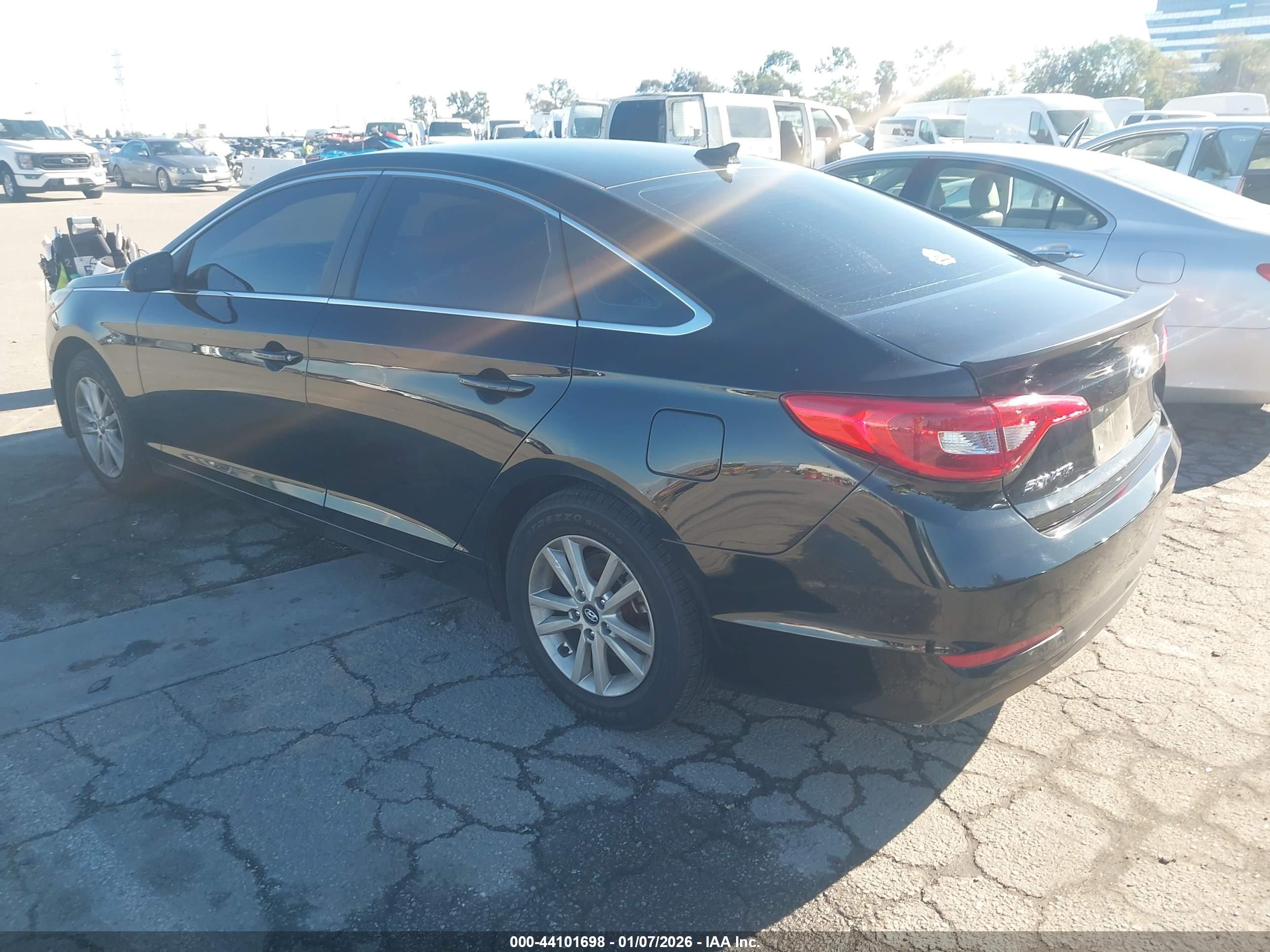 HYUNDAI SONATA image 3